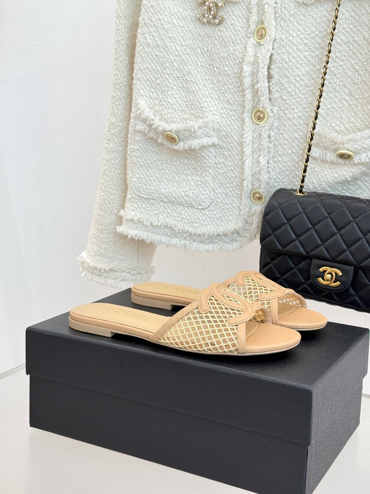 CC Openwork Slippers Beige Mesh Lambskin 825759