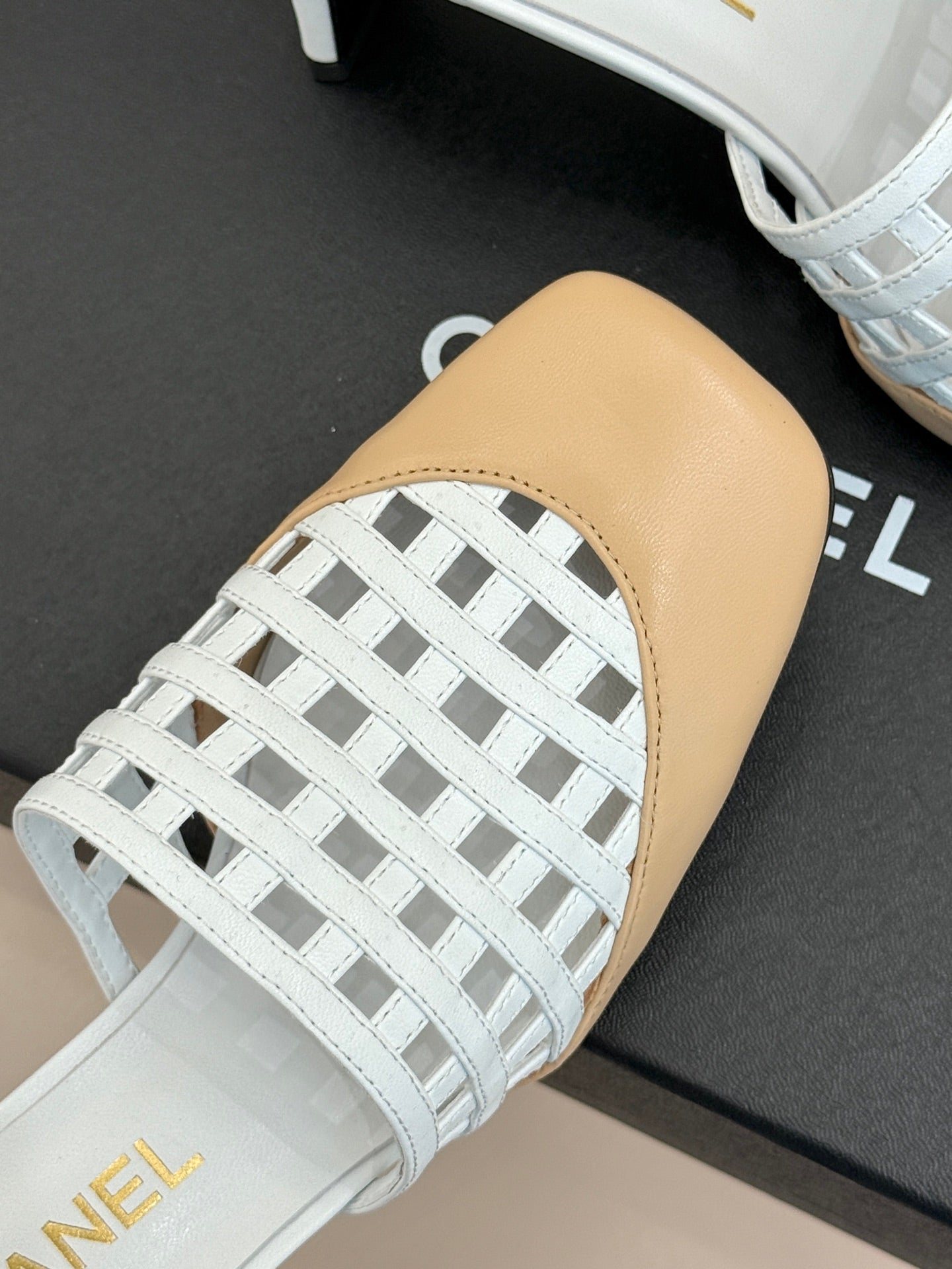 CC Woven Square-Toe Slippers Beige White Leather 825774