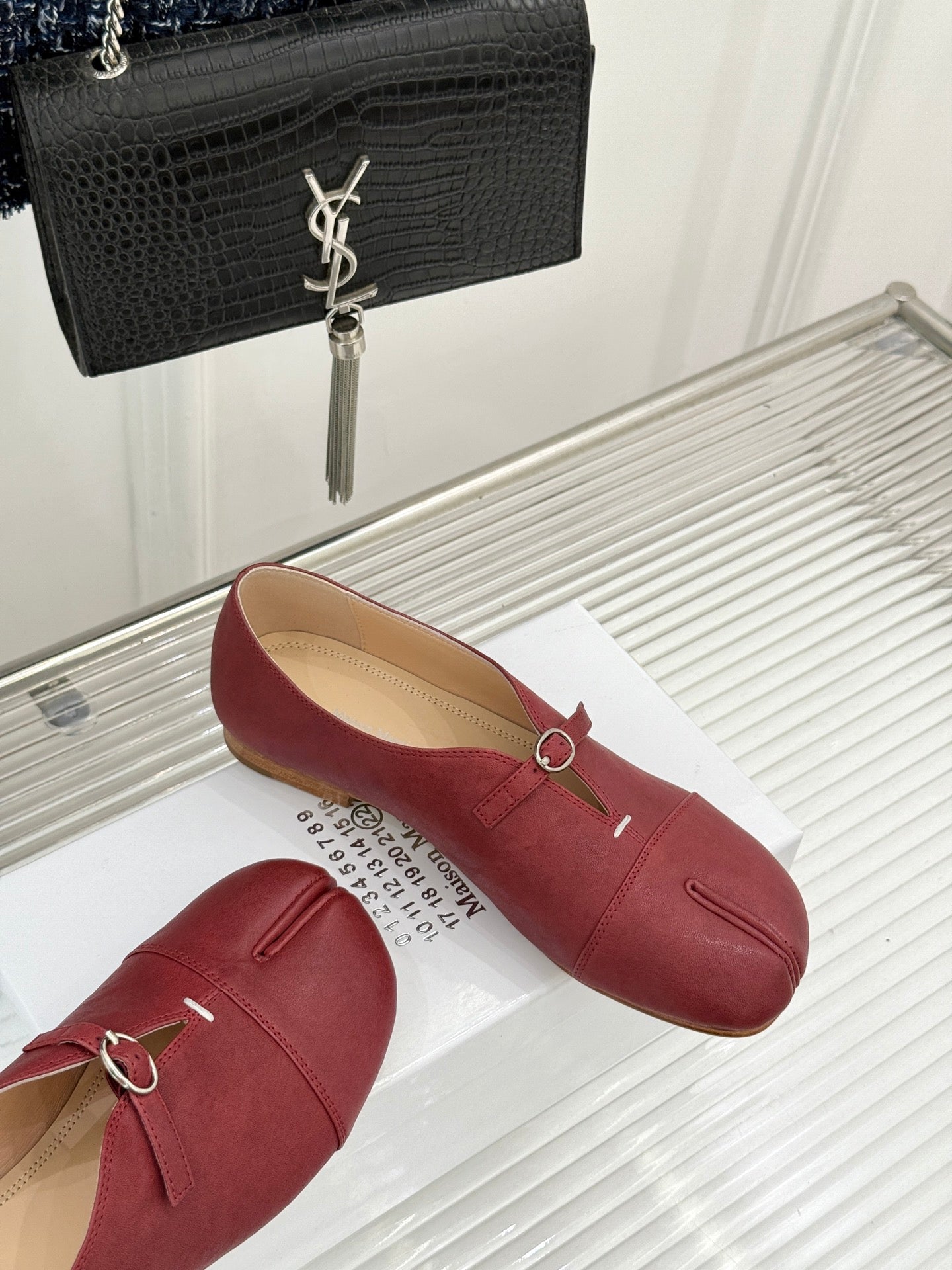 MM6 26s Split-Toe Mary Jane Burgundy Leather 991574