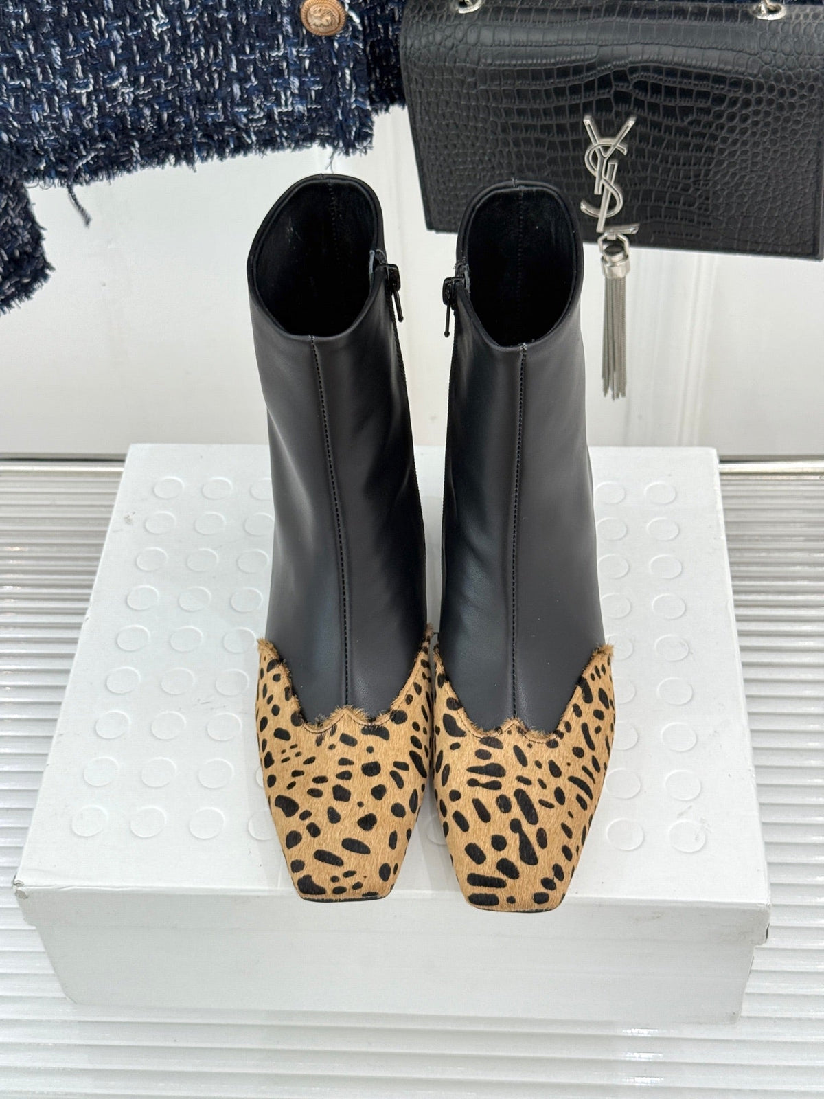 Khaite 26s Arizona Booties 4cm Leopard Leather 175075