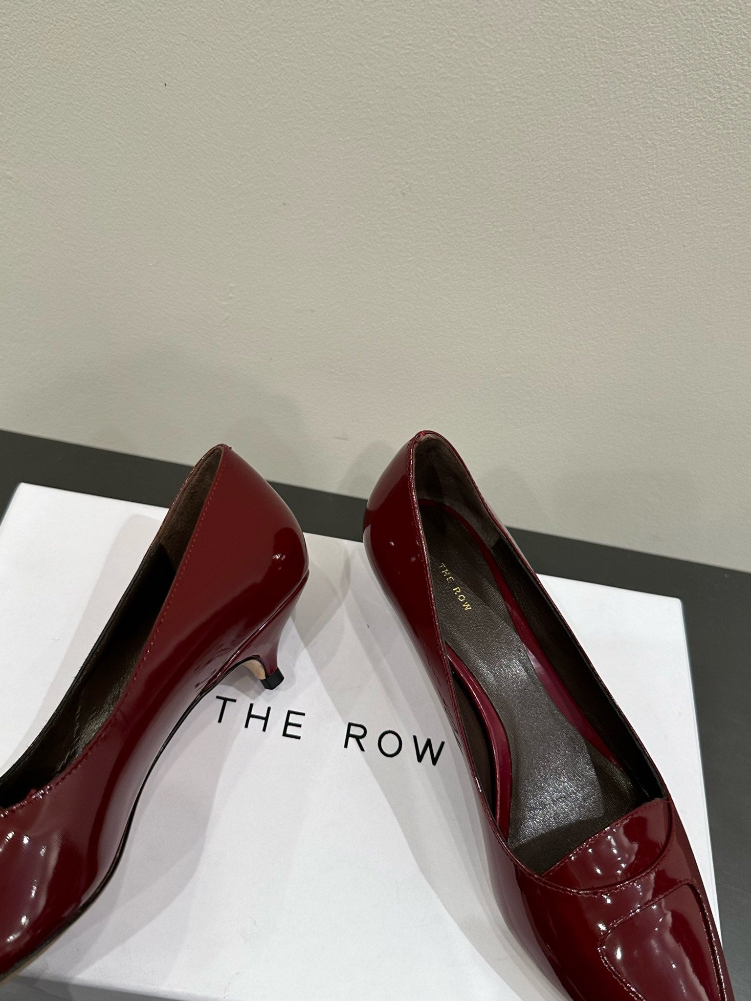 The Row Viv Kitten Pumps 35mm Dar Red  Leather 337488