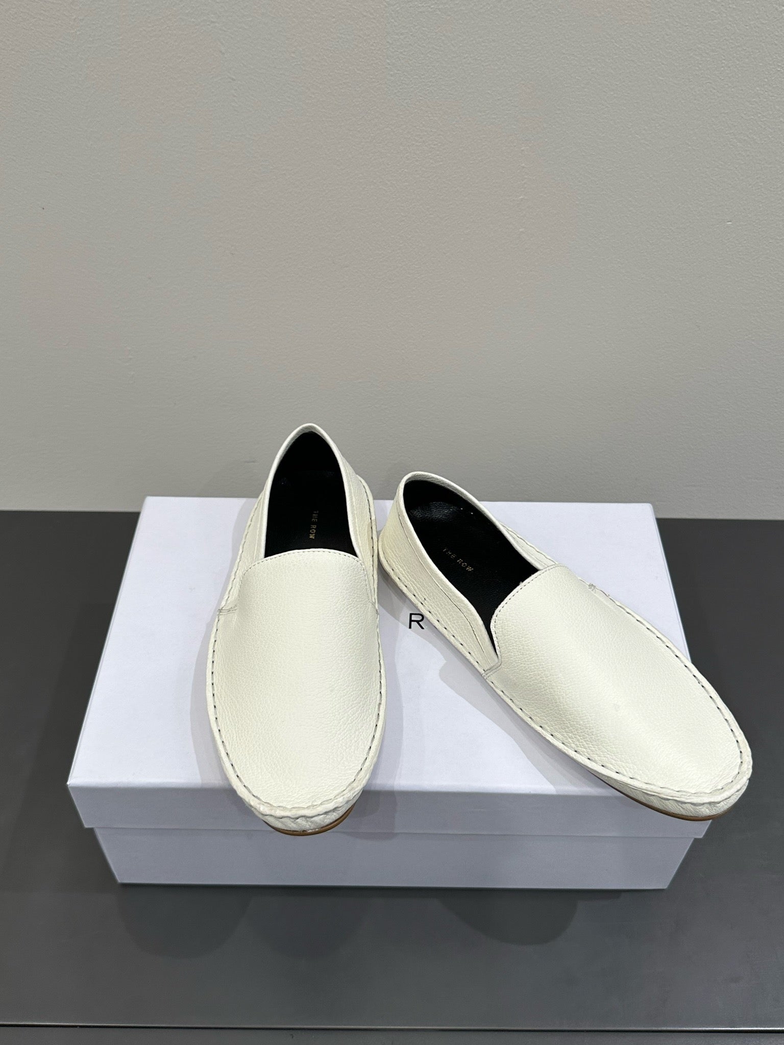 The Row Vasko Slippers White Leather 337491
