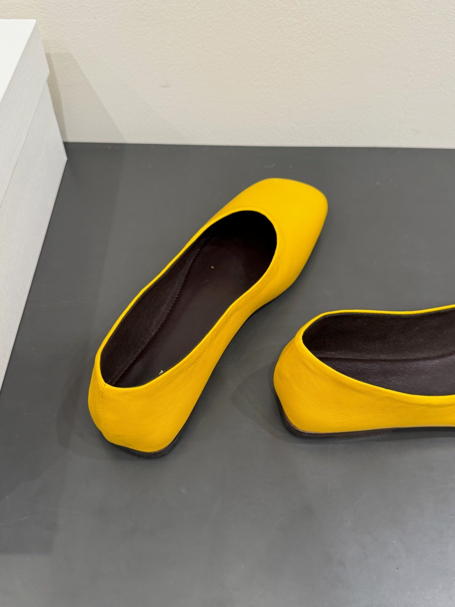 The Row Ballet Flats Yellow Cowhide 337494
