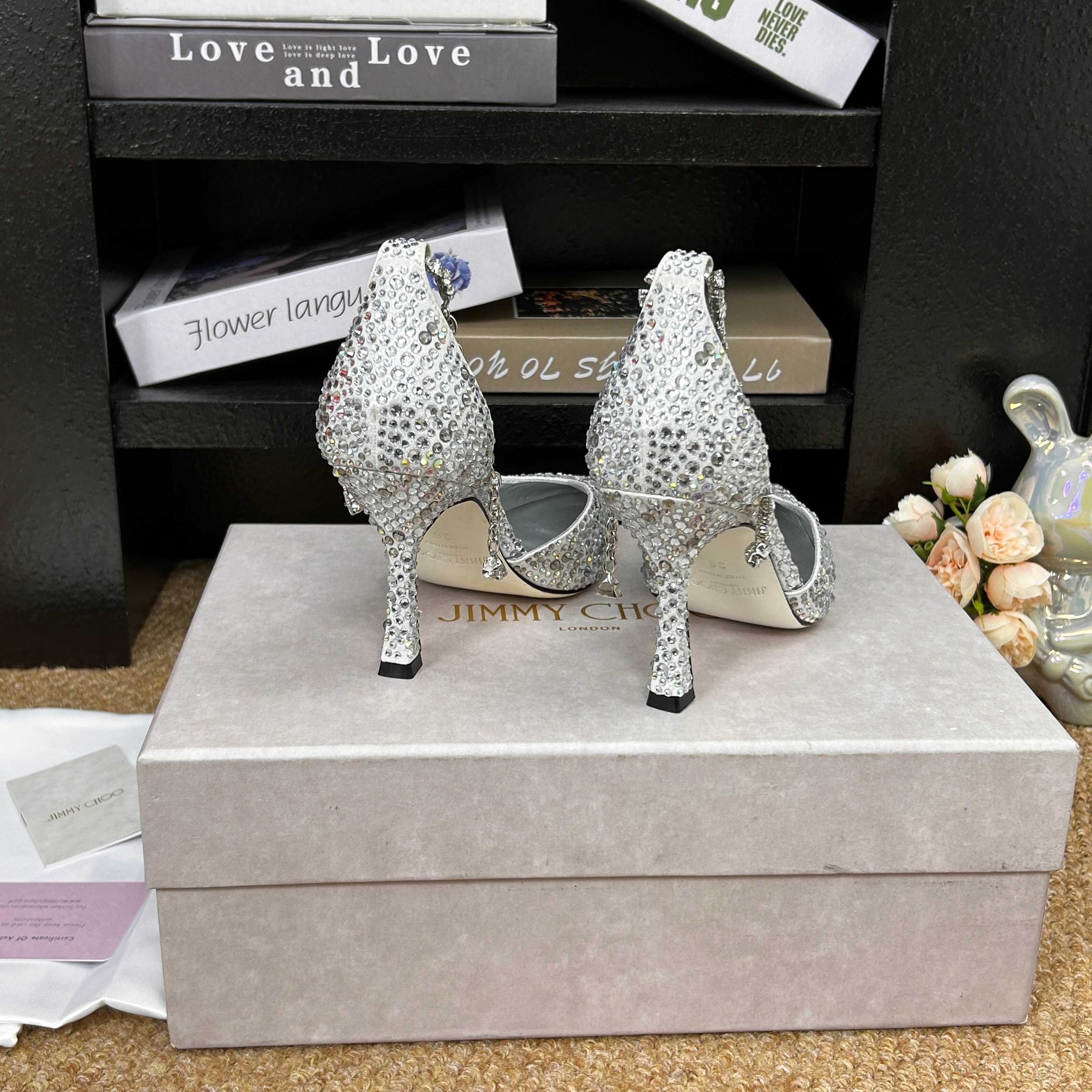 Jimmy 26 Stevie Pump 9cm Sliver Crystal Leather 681907