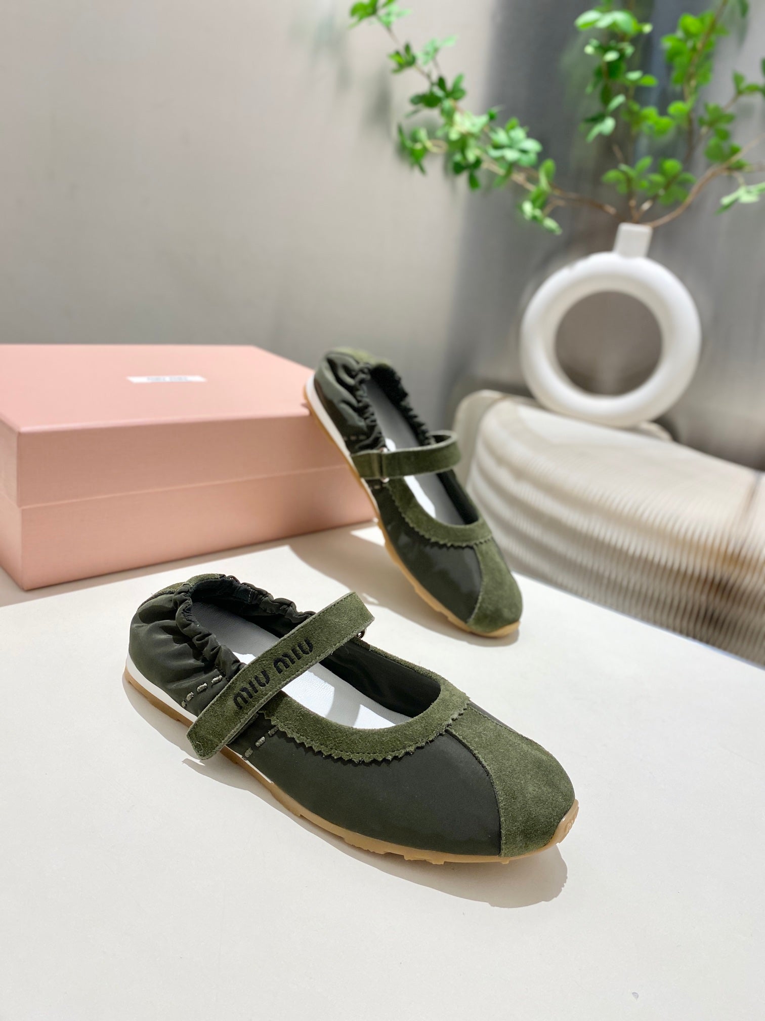Miu 26s Ruches Nappa Ballerinas In Army Green Suede And Fabric