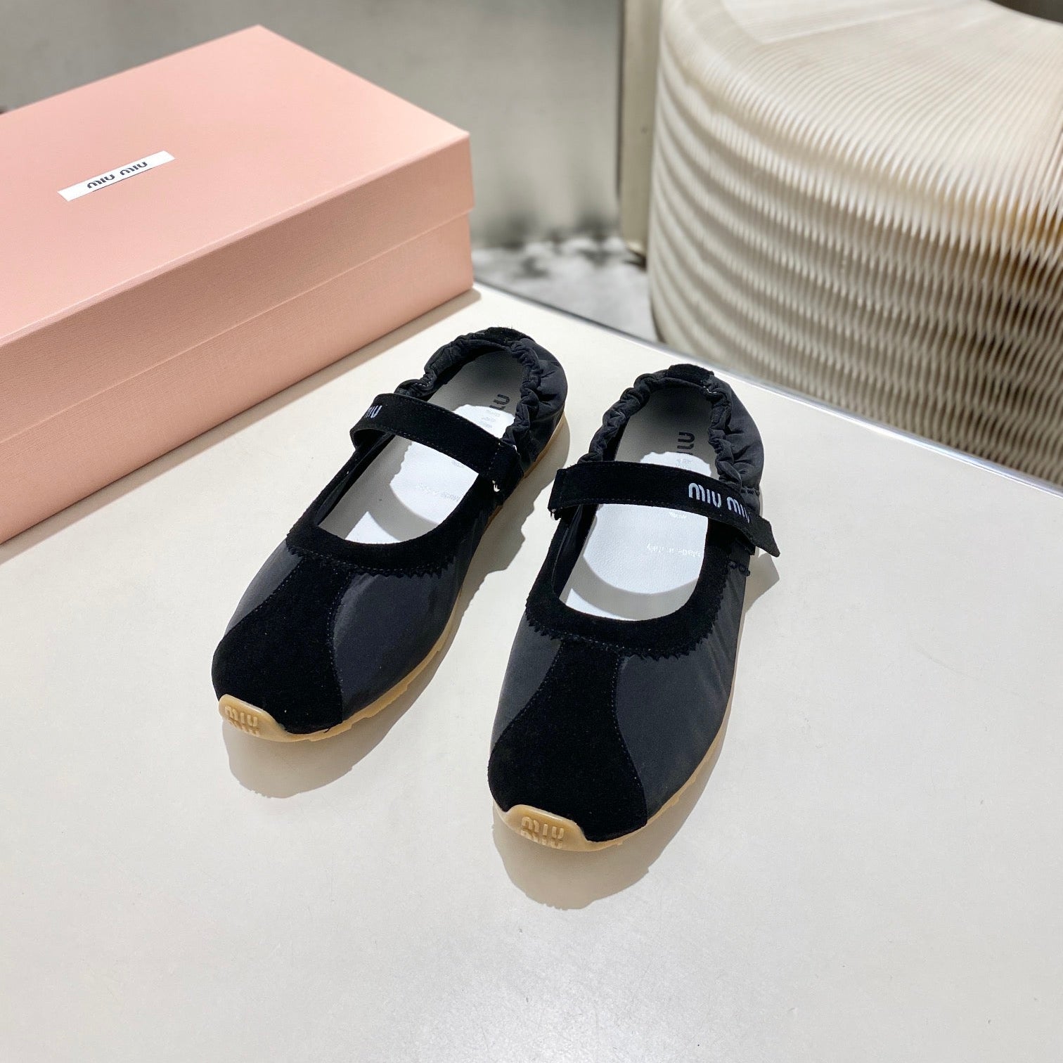 Miu 26s Ruches Nappa Ballerinas In Black Suede And Fabric