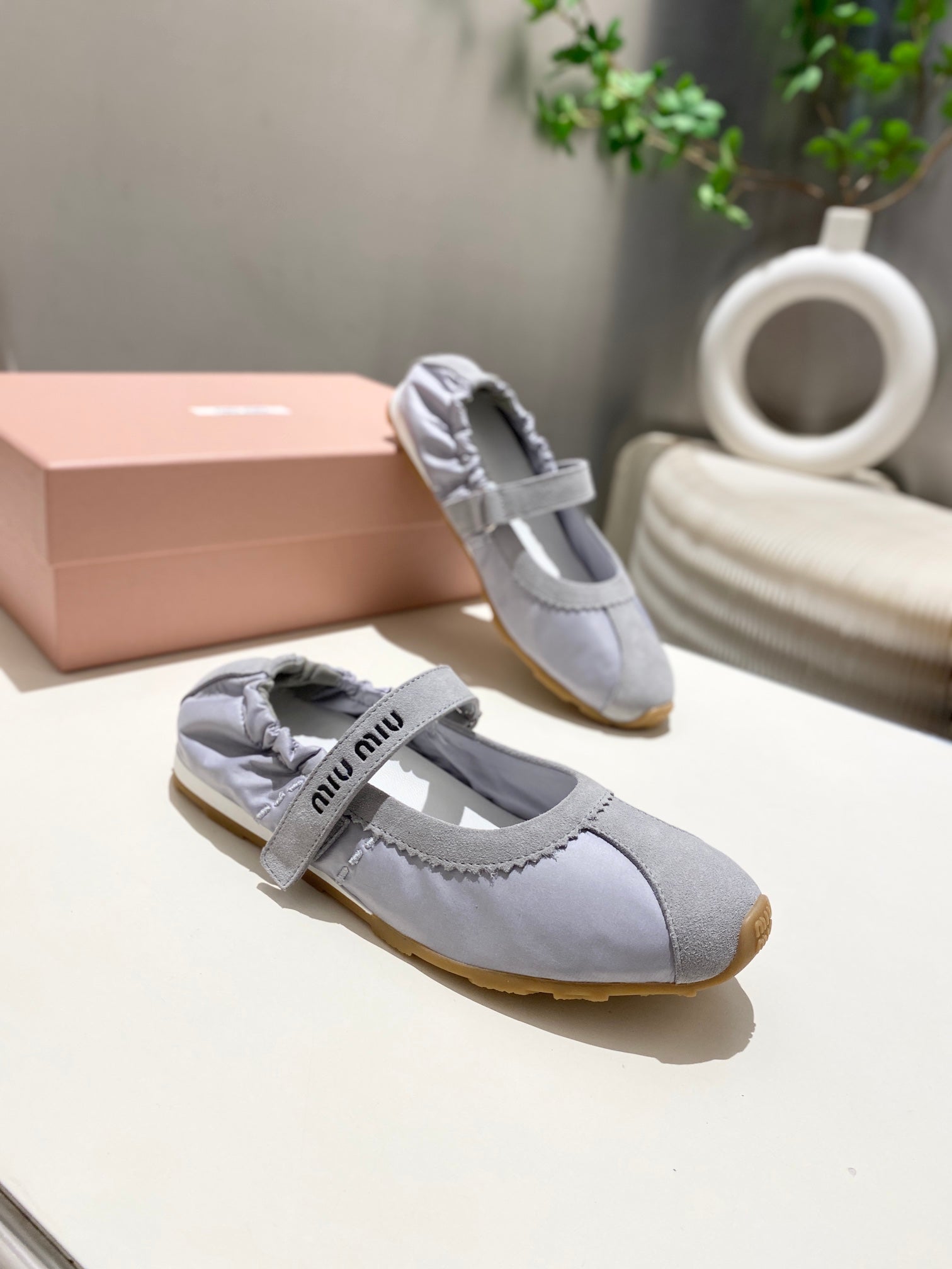 Miu 26s Ballerinas In Lilac Grey Fabric And Suede