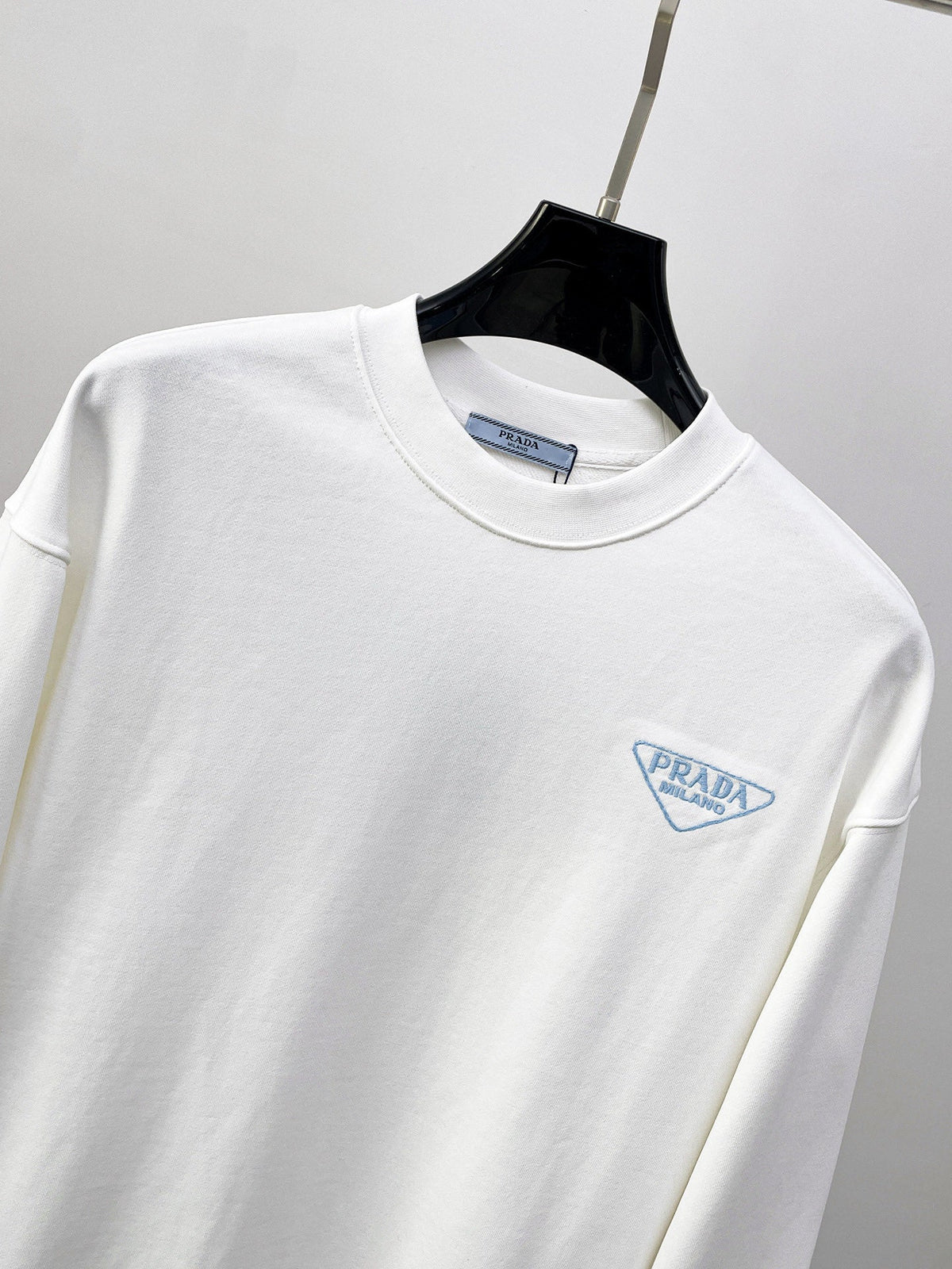 Prada 26s Men Crewneck Sweatshirt Embroidered Triangle Logo 835291