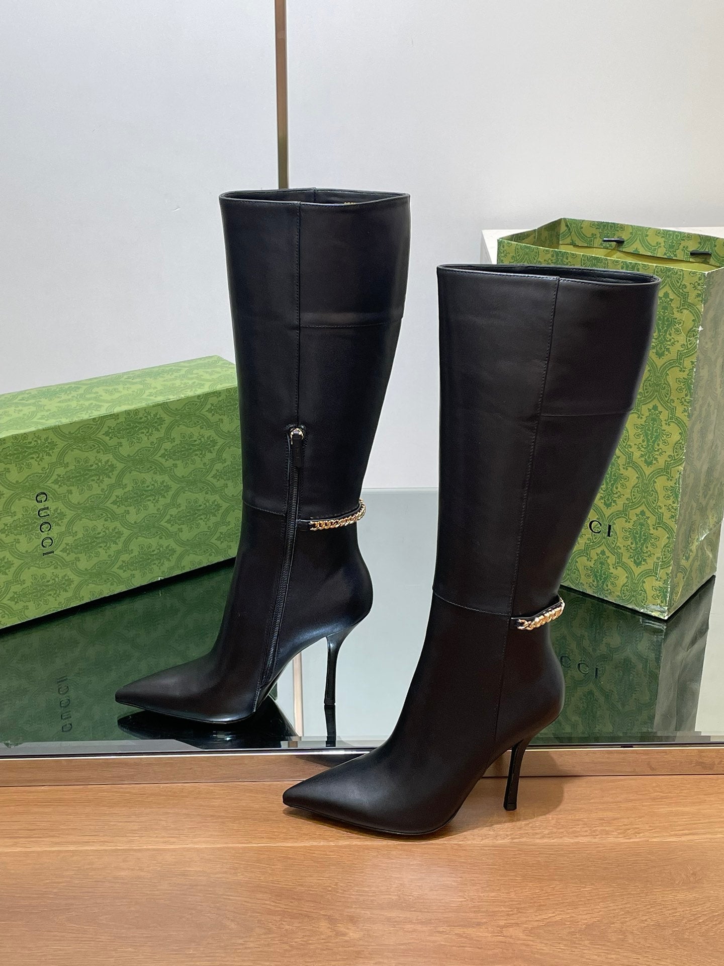 GG 26s Signoria Long Boot 10.5cm Black Cowhide 997216