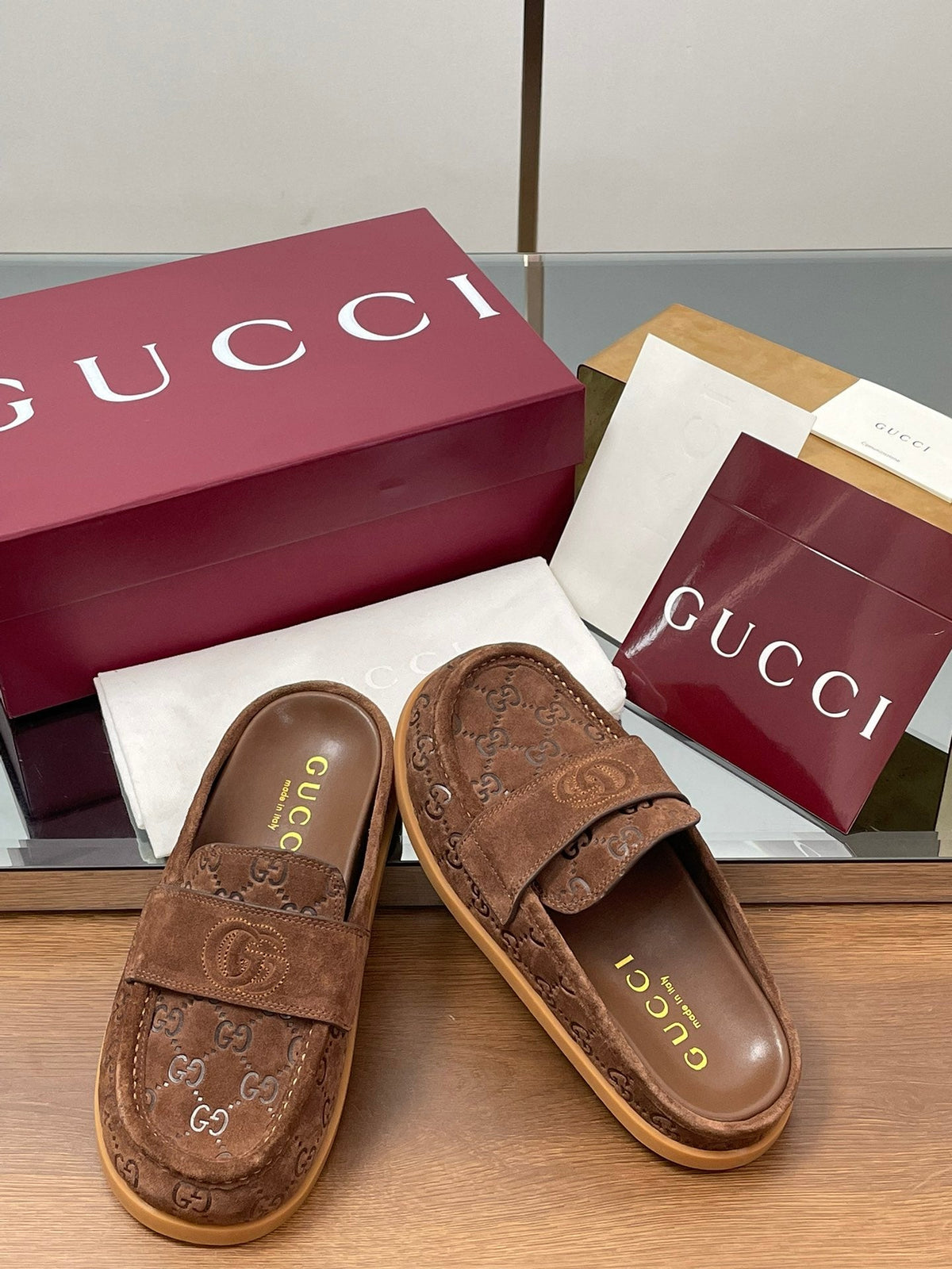 Gucci 26s Celia Mules Brown GG Suede 156866
