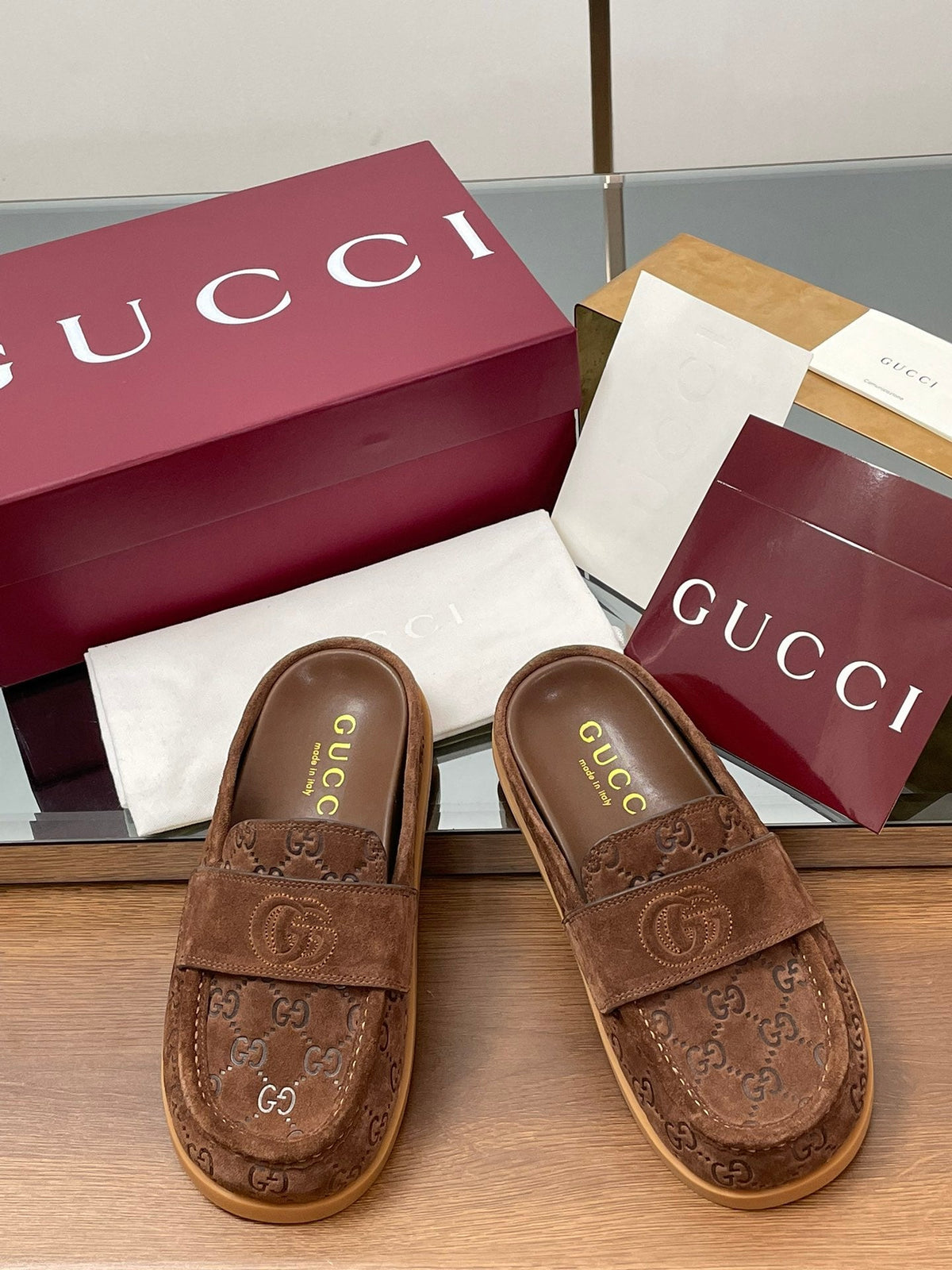 Gucci 26s Celia Mules Brown GG Suede 156866