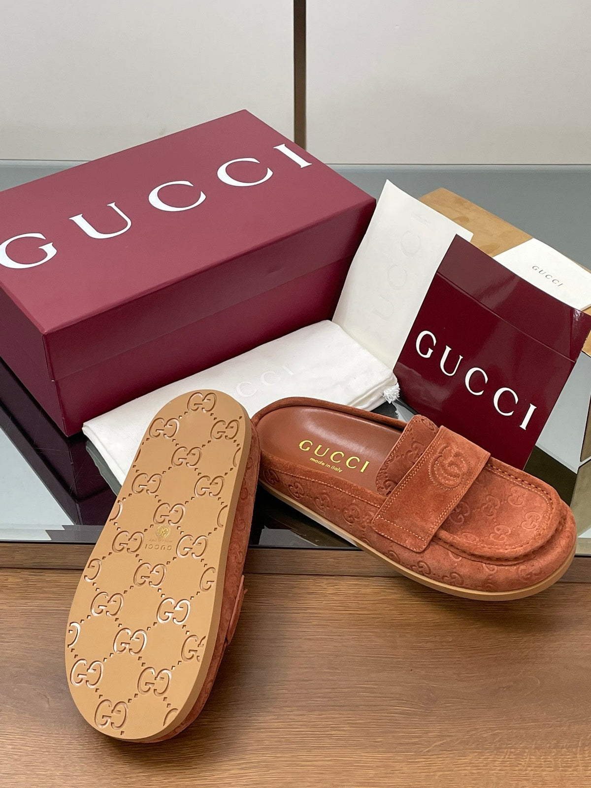 Gucci 26s Celia Mules Brick Red GG Suede 156841