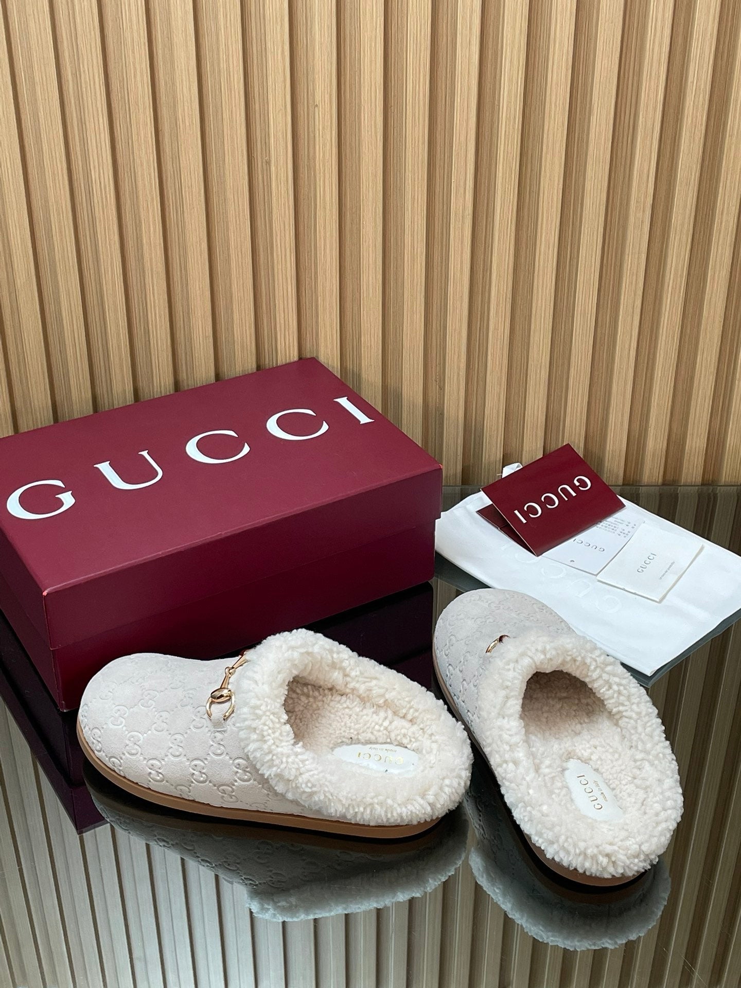 Gucci 2025 Horsebit Embossed Mule Cream Suede And Wool 563038