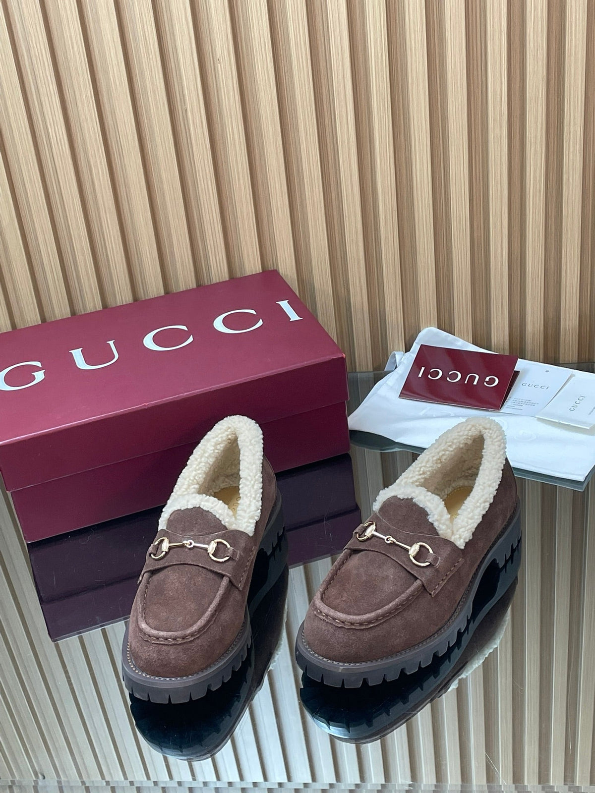 Gucci 26s Loafers Dark Brown Suede Shearling 156829