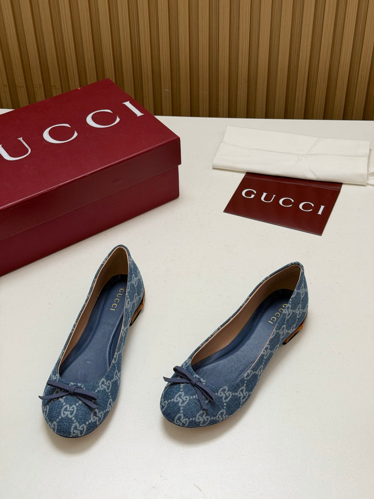 Gucci 26s Crystal Ballerina With Bamboo Flats Blue GG Denim 156867