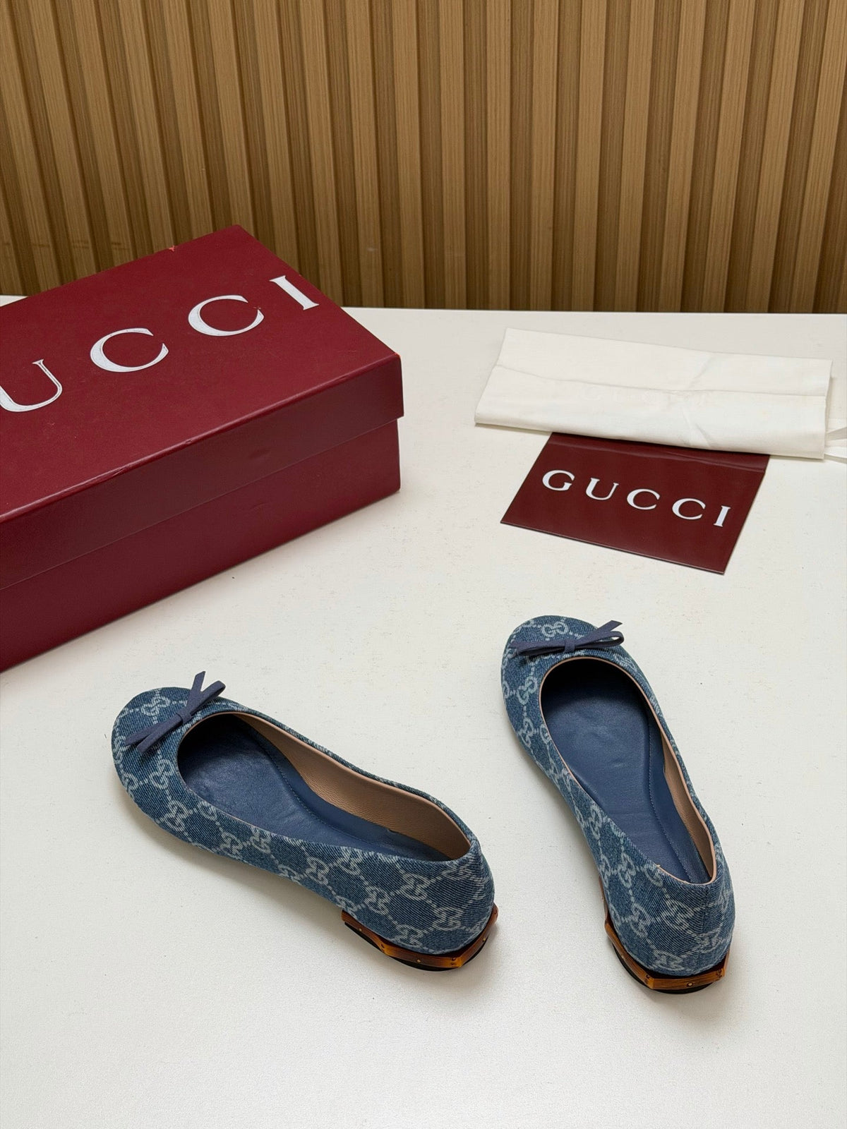 Gucci 26s Crystal Ballerina With Bamboo Flats Blue GG Denim 156867