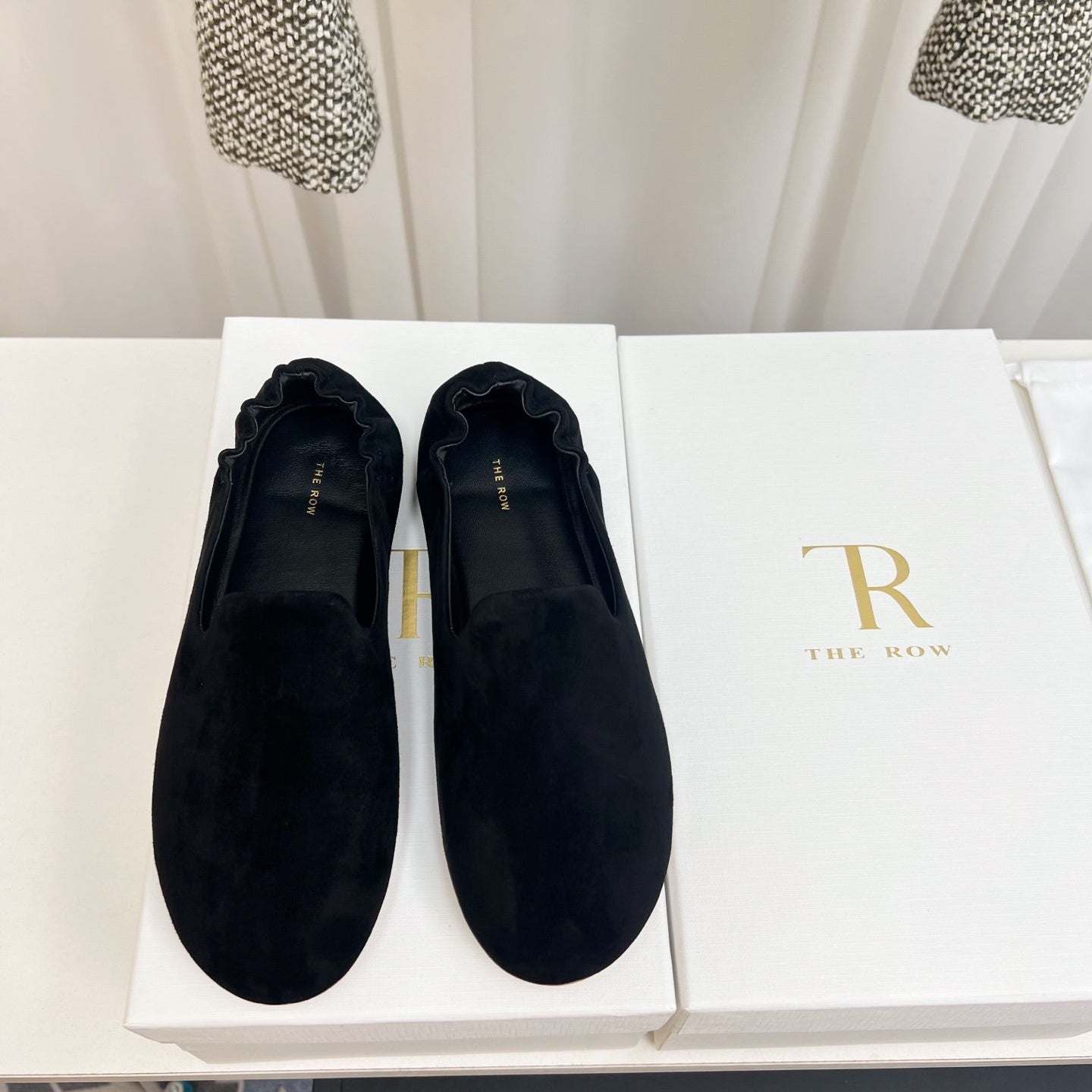 The Row Casa Ballet Flat Black Suede 832670