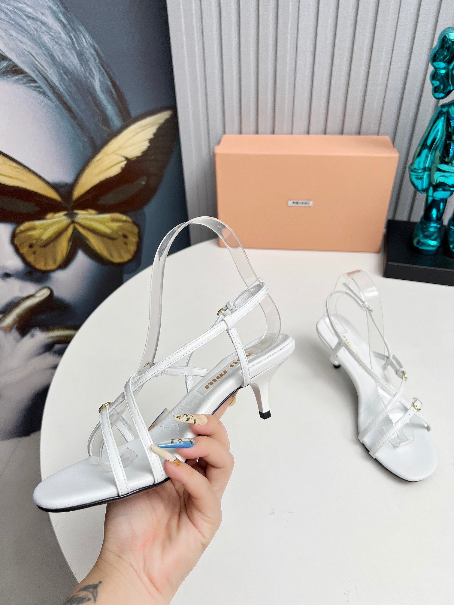 Miu 26s Sandals 5.5cm White Patent Leather 680449