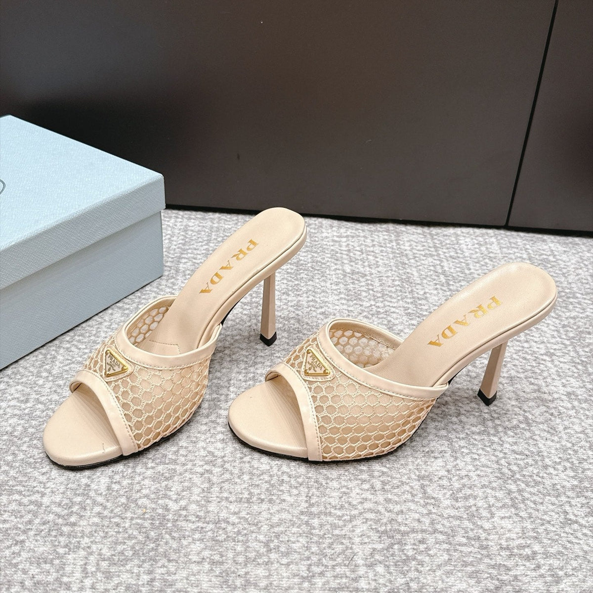 Prada 26s  Mules 7.5cm Beige Mesh 195227