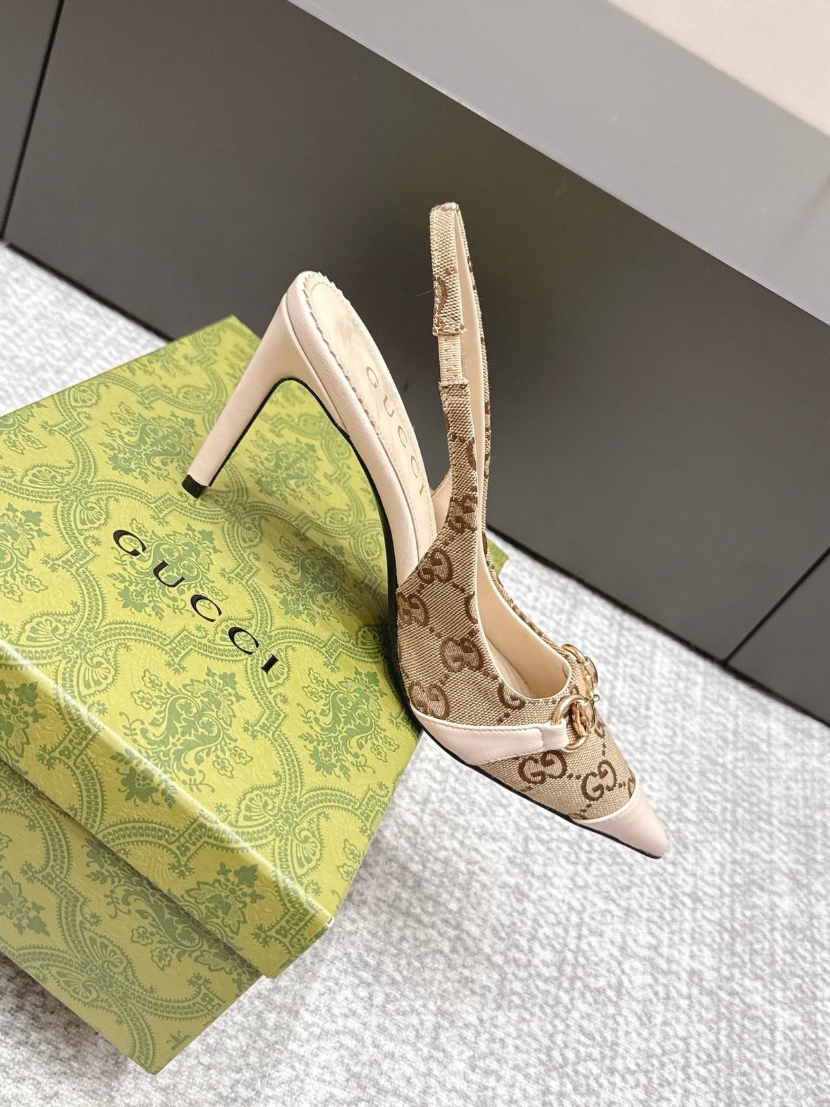 GG 26s Donna Slingback Pumps 8.5cm GG Canvas Beige 195298