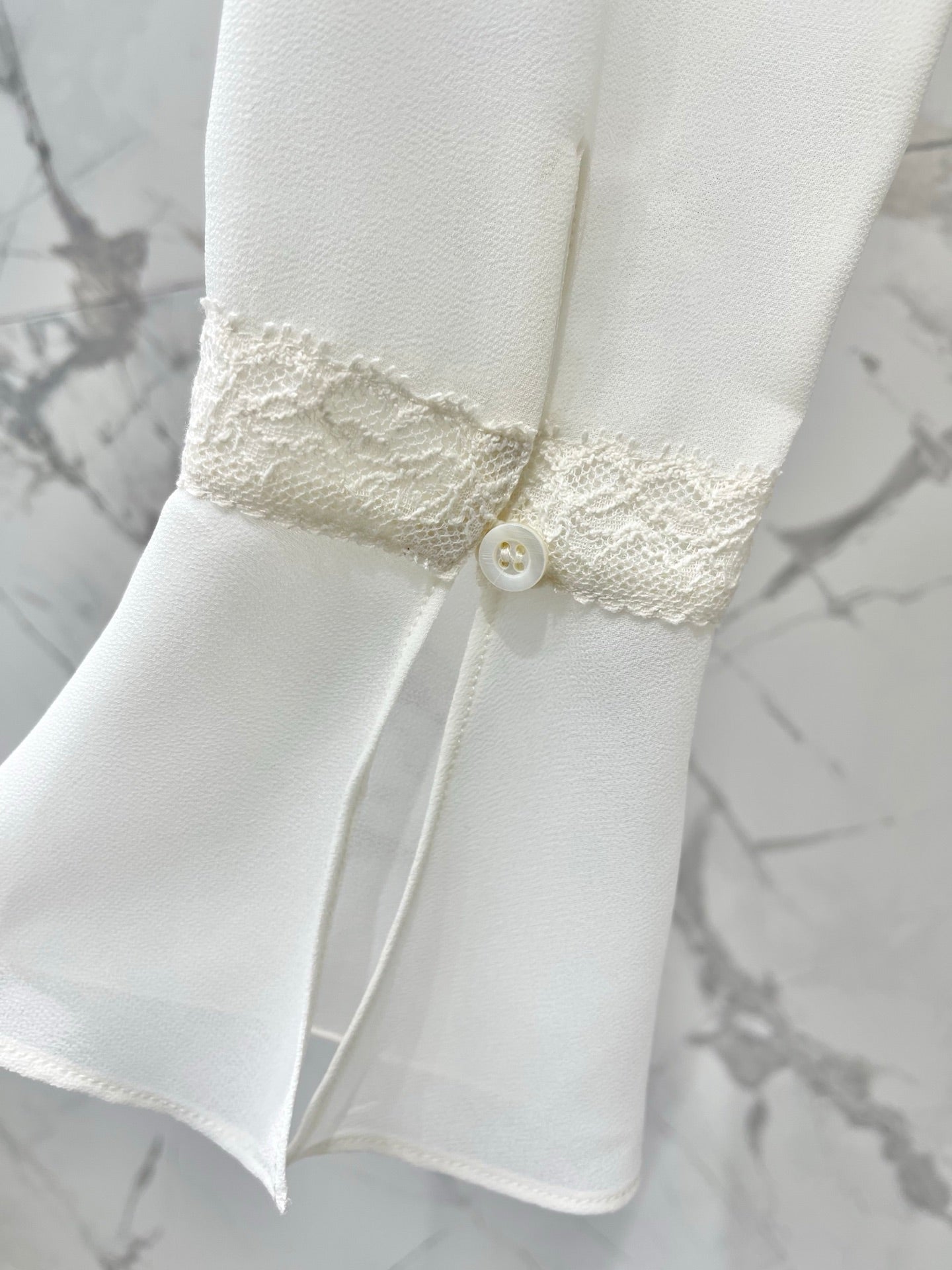 GG 26s Georgette Shirt White Lightweight Silk 408670