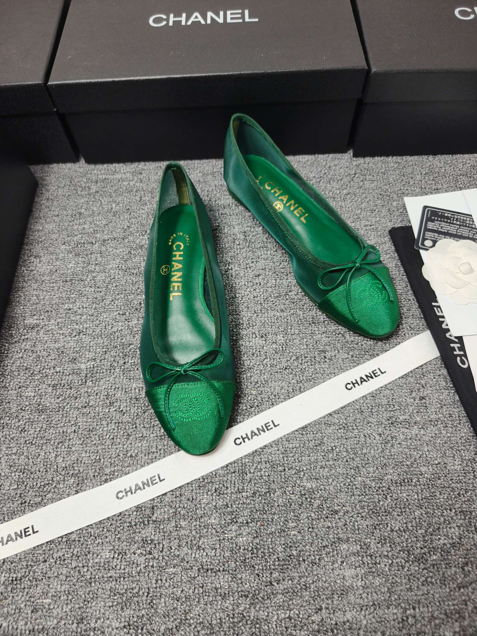 CC 26s Ballet Flat Green Mesh Fabric Sheepskin 681980
