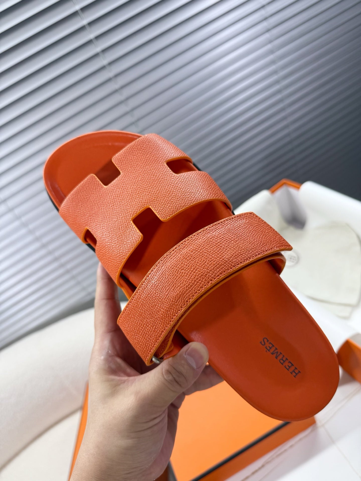 HM Chypre Sandal Orange Calfskin 205480