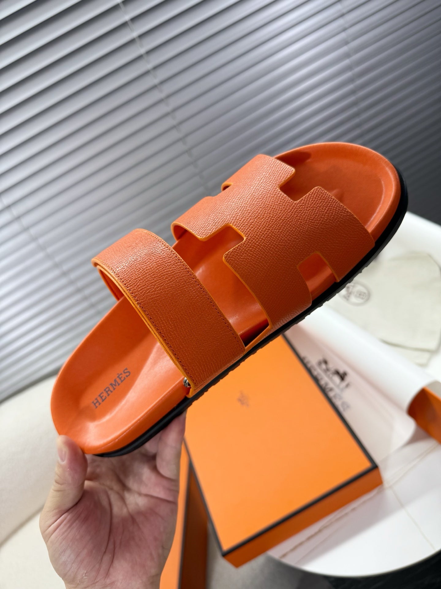 HM Chypre Sandal Orange Calfskin 205480