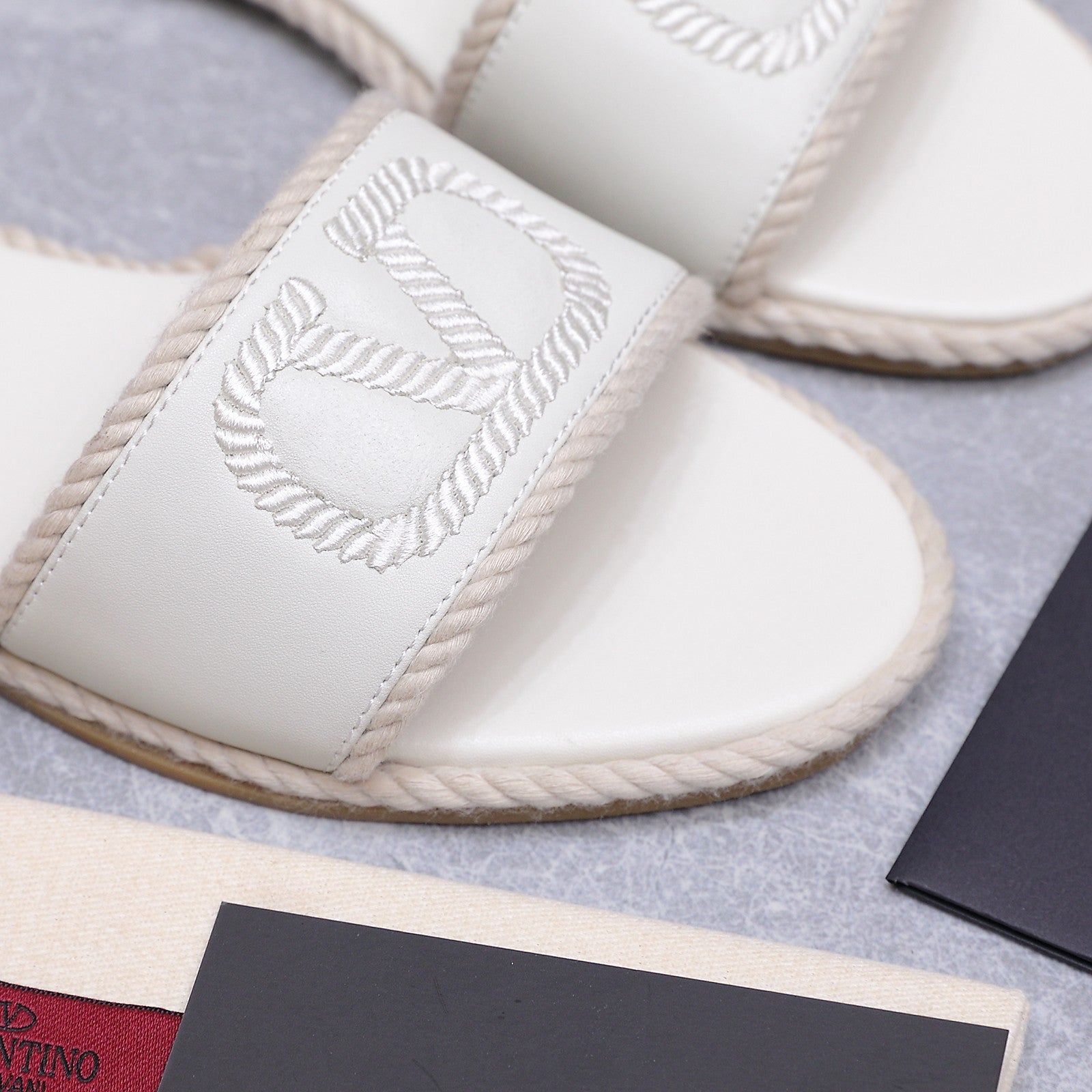 VLogo Torchon Slide Sandal White Leather Canvas 941249