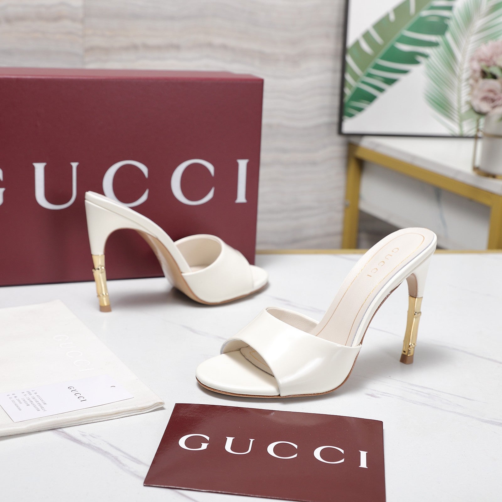 GG 26s Slide 5.5 With Bamboo Motif White Lambskin 961212