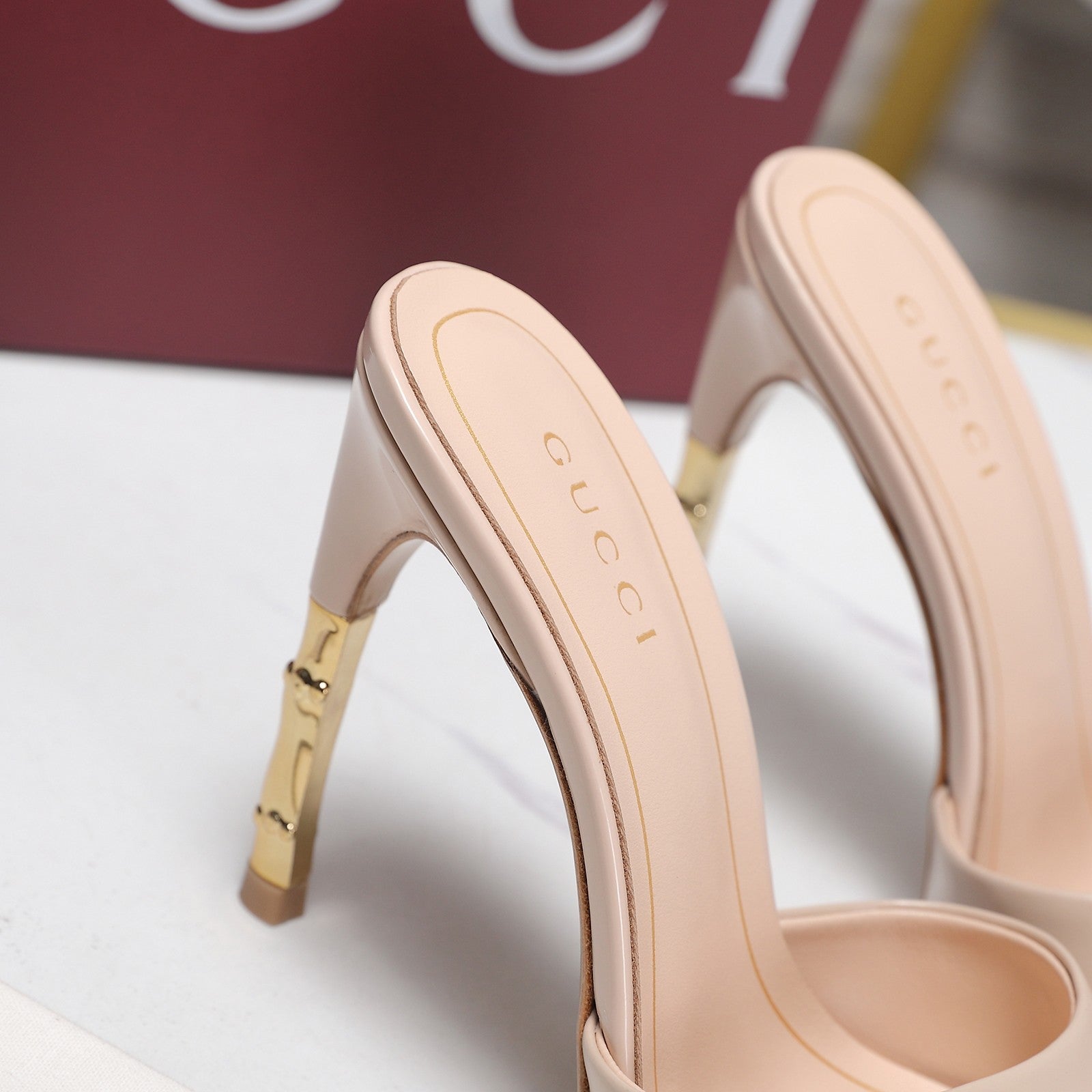 GG 26s Slide 5.5 With Bamboo Motif Light Pink Lambskin 961213