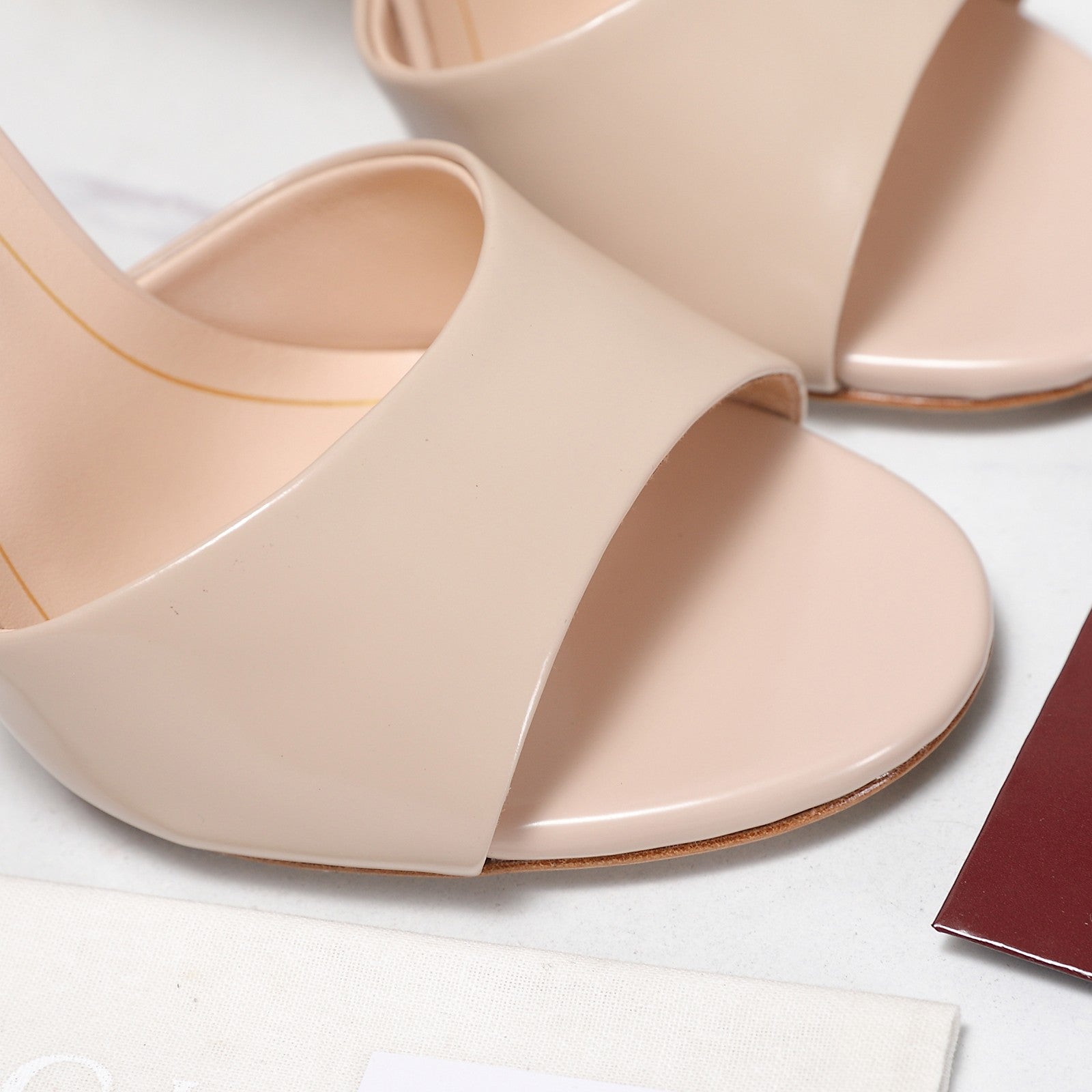 GG 26s Slide 5.5 With Bamboo Motif Light Pink Lambskin 961213