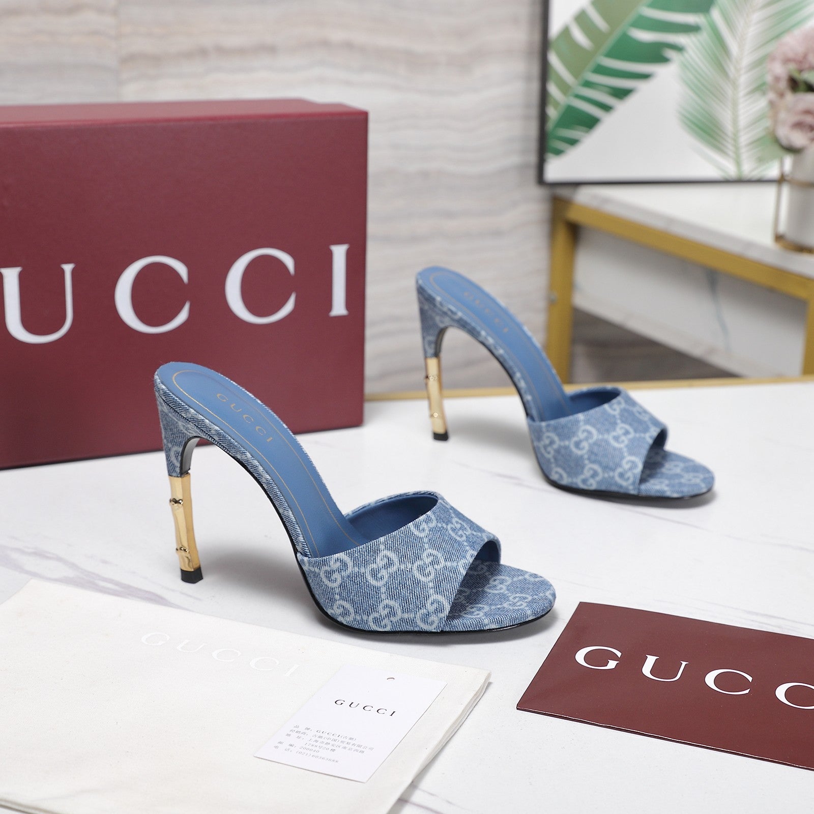 GG 26s Slide 10.5 With Bamboo Motif Blue Canvas 961216