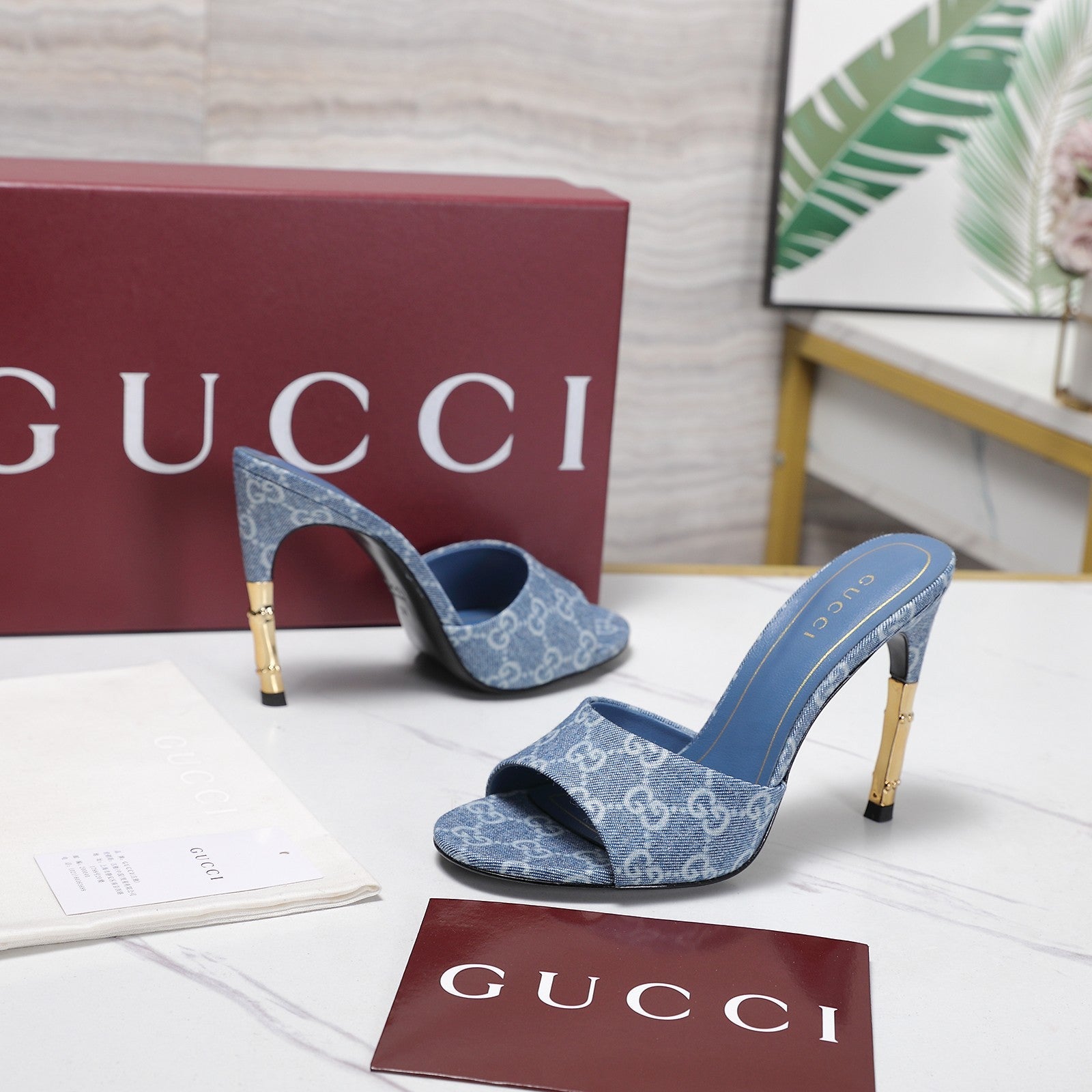 GG 26s Slide 10.5 With Bamboo Motif Blue Canvas 961216