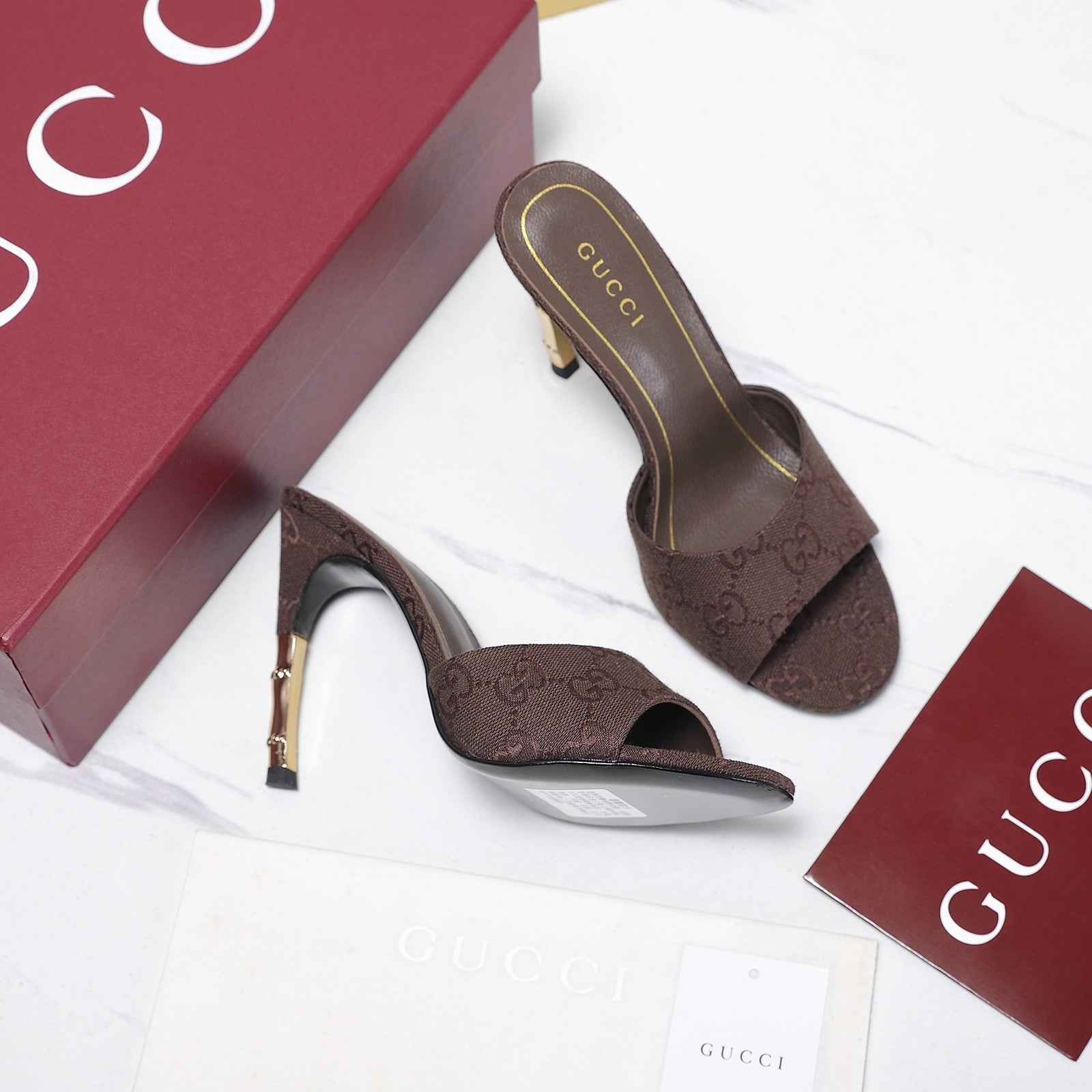 GG 26s Slide 10.5 With Bamboo Motif Coffee Canvas 961218