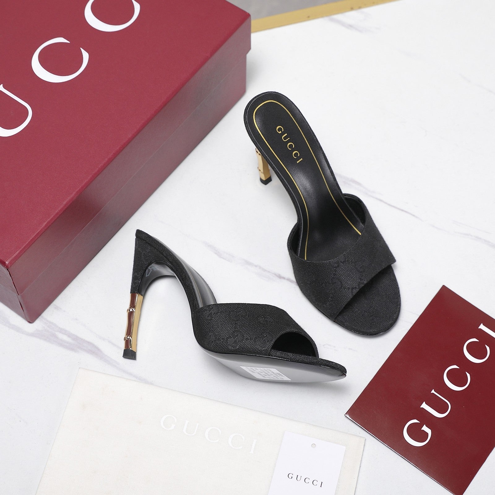 GG 26s Slide 10.5 With Bamboo Motif Black Canvas 961219