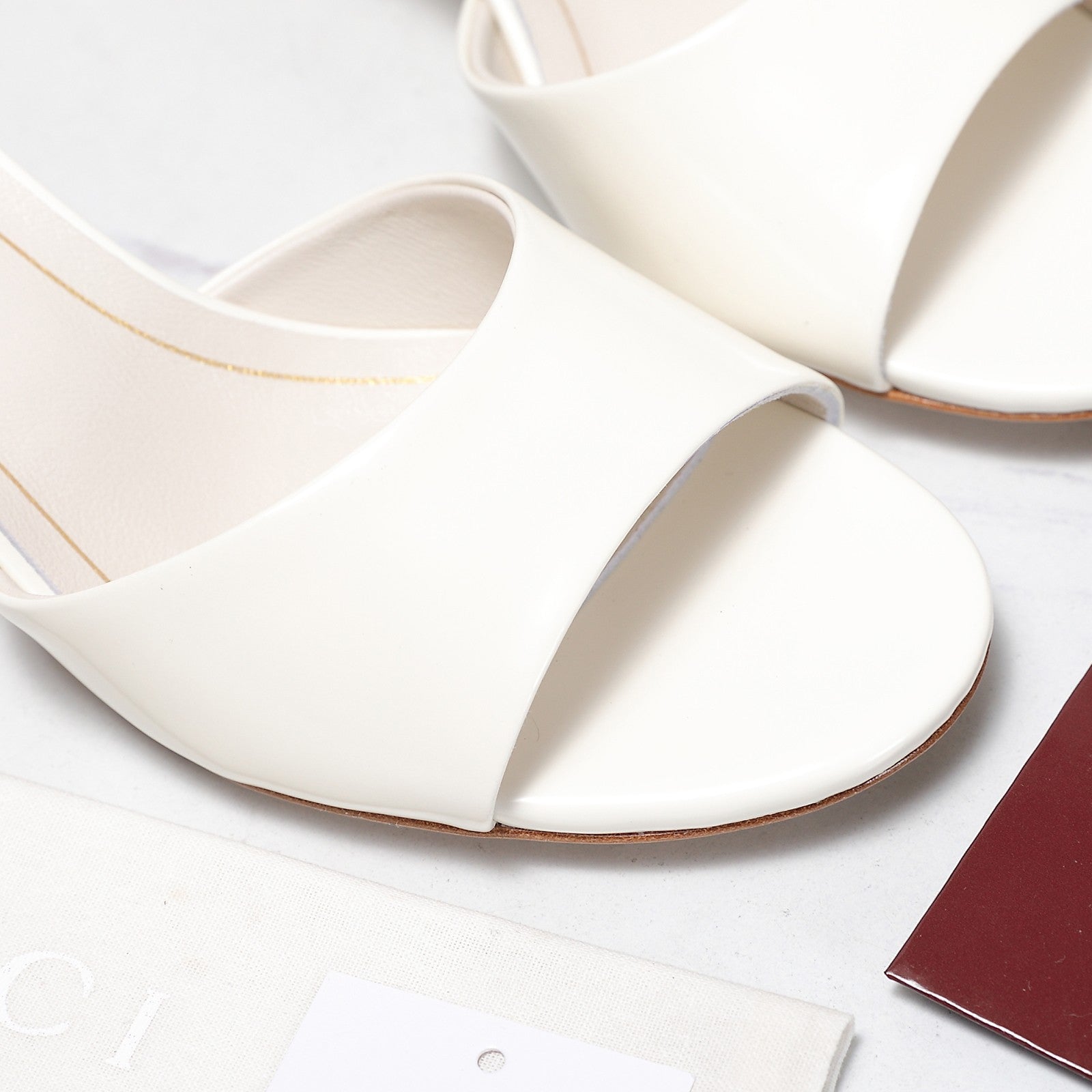 GG 26s Slide 5.5 With Bamboo Motif White Lambskin 961220