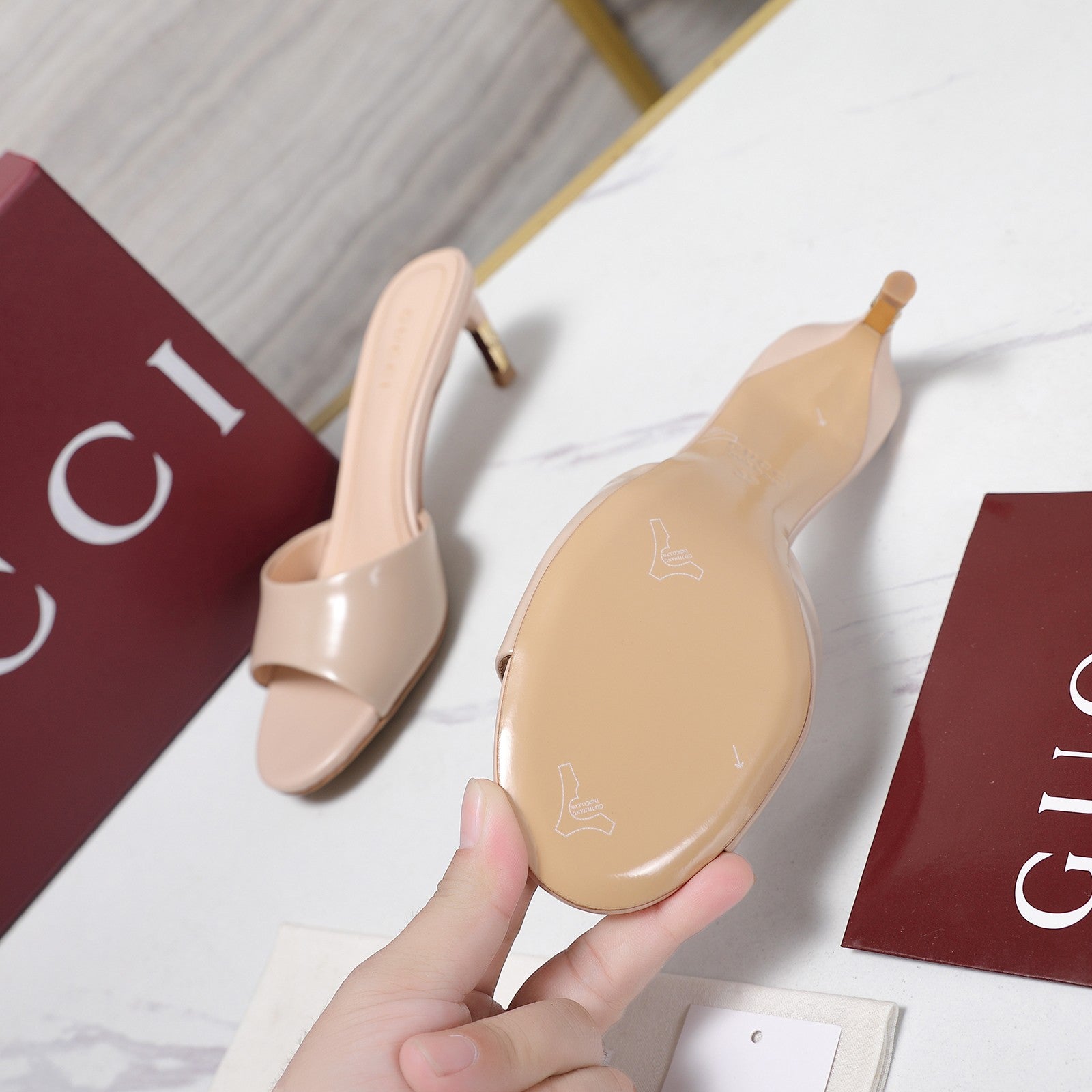 GG 26s Slide 5.5 With Bamboo Motif Light Pink Lambskin 961221