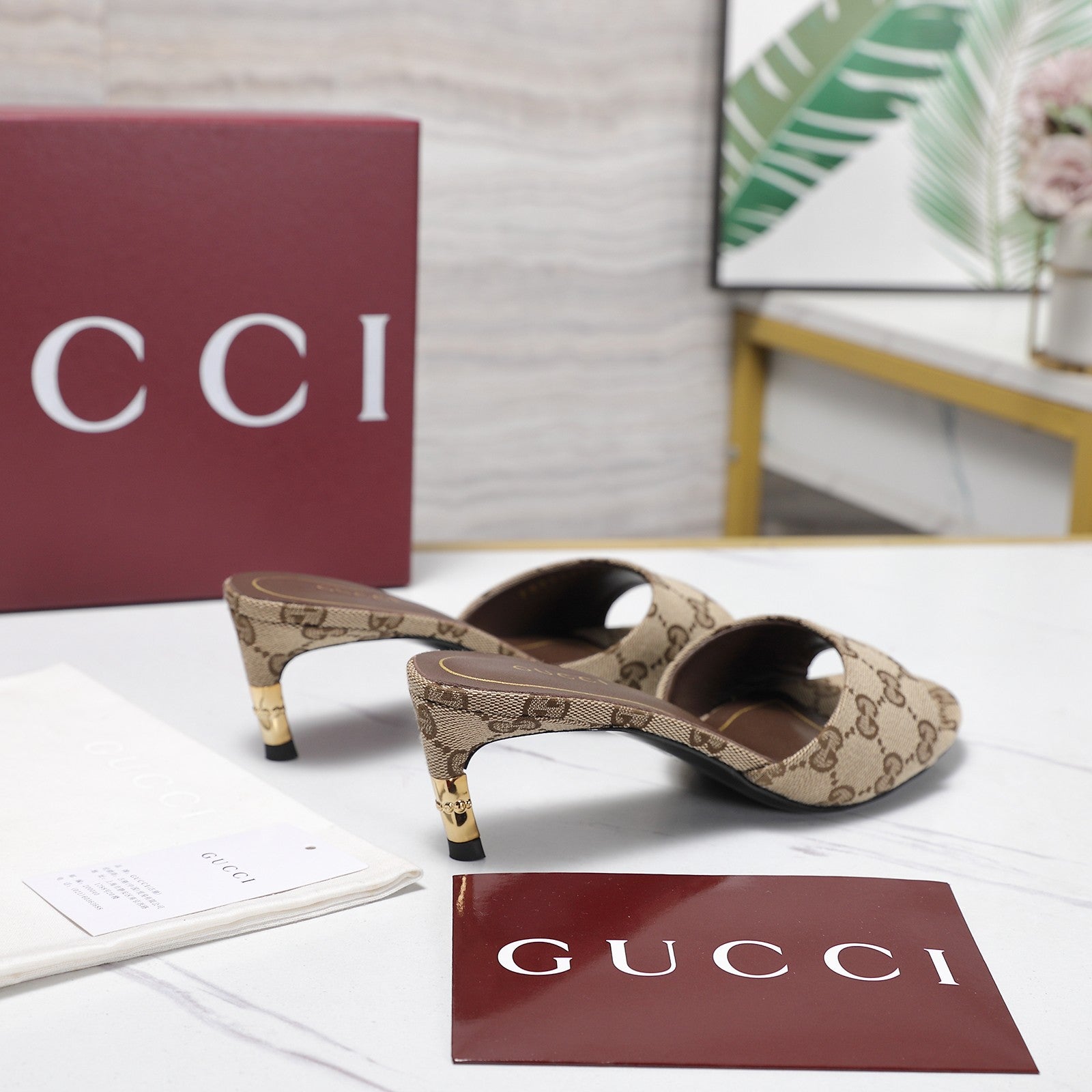 GG 26s Slide 5.5 With Bamboo Motif Beige Canvas 961223