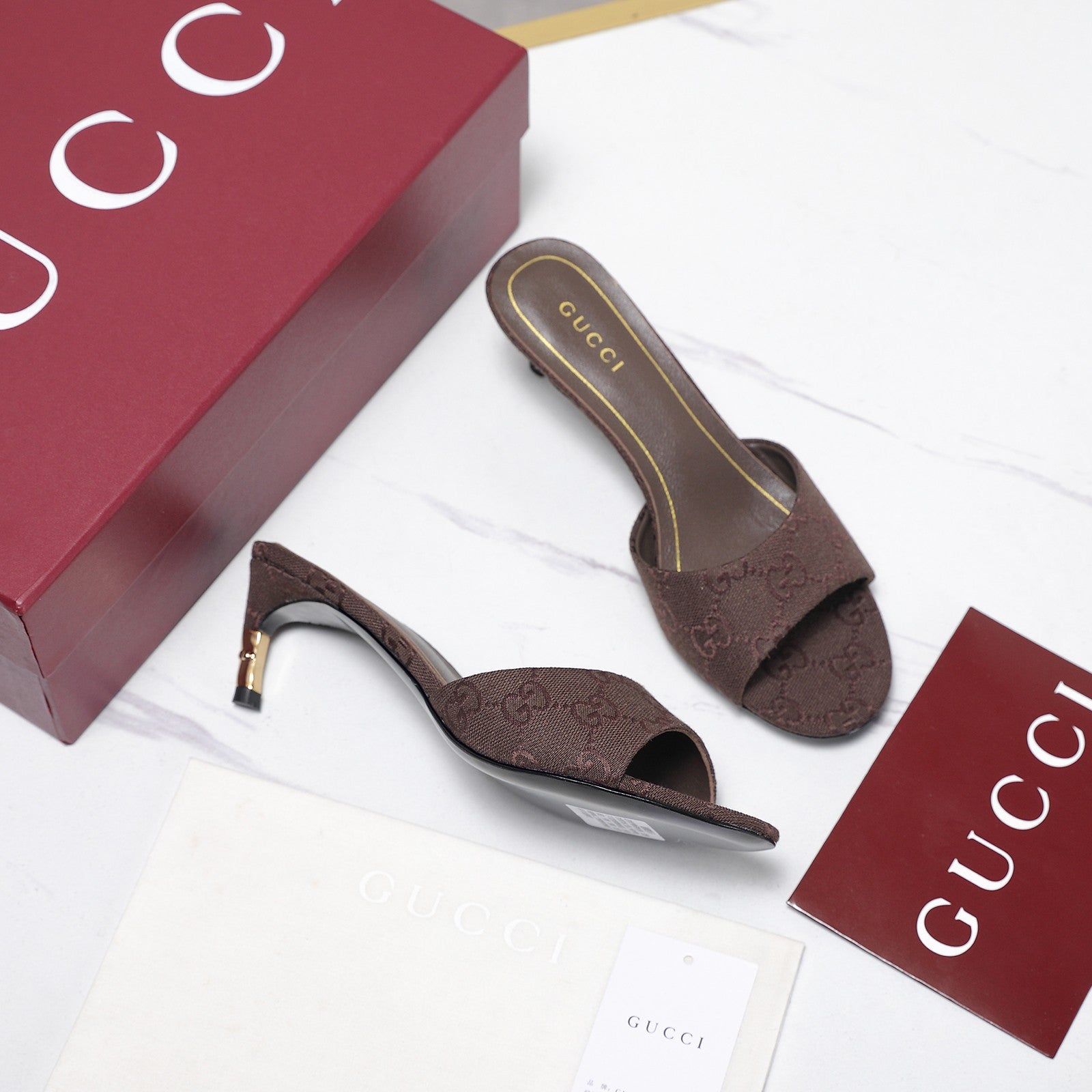 GG 26s Slide 5.5 With Bamboo Motif Coffee Canvas 961226