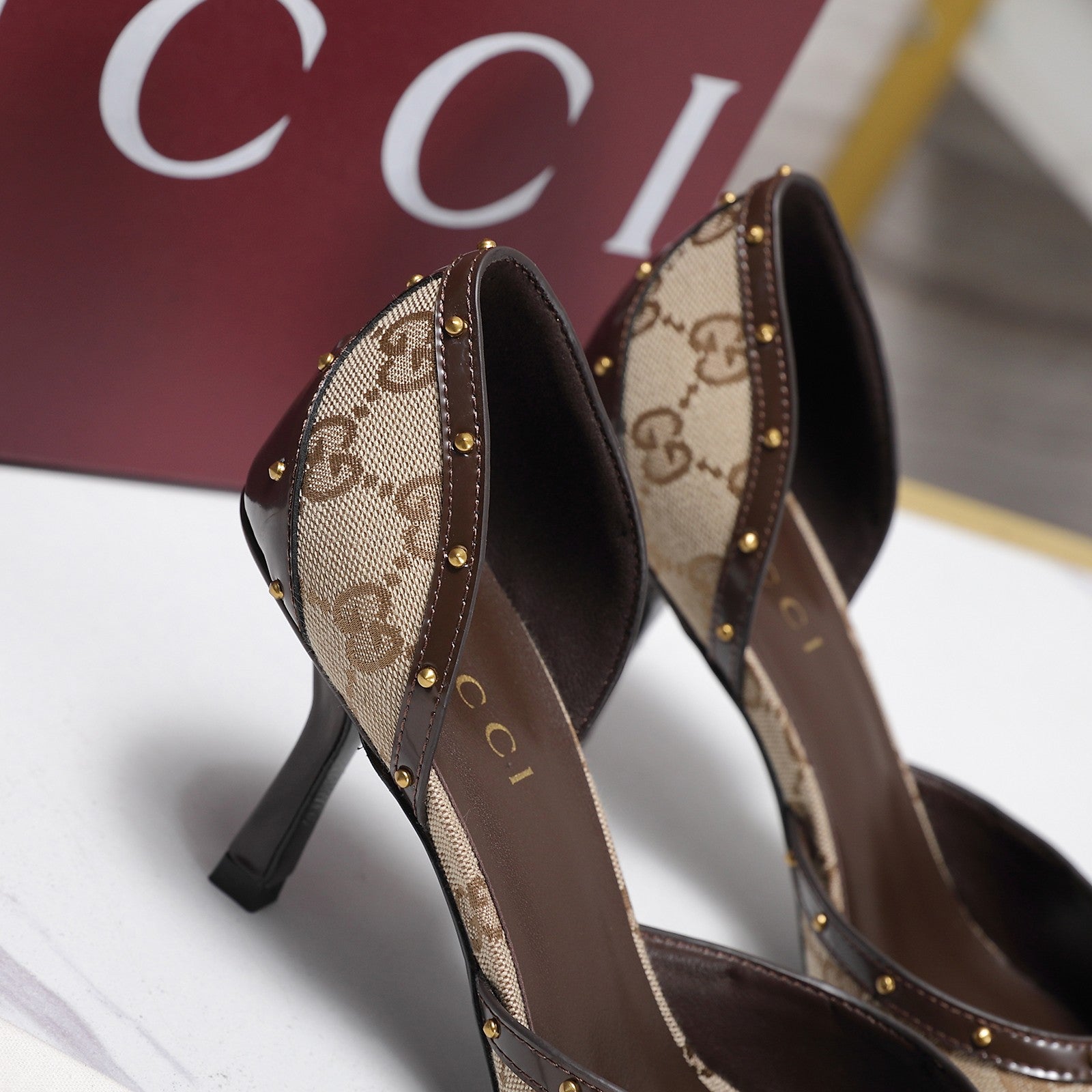 GG 26s Savoy Pumps Brown Beige Lambskin Canvas 961239