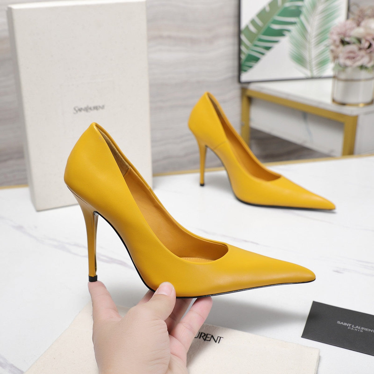 YSL 26s Zoe Pumps Yellow Yellow Leather 125852