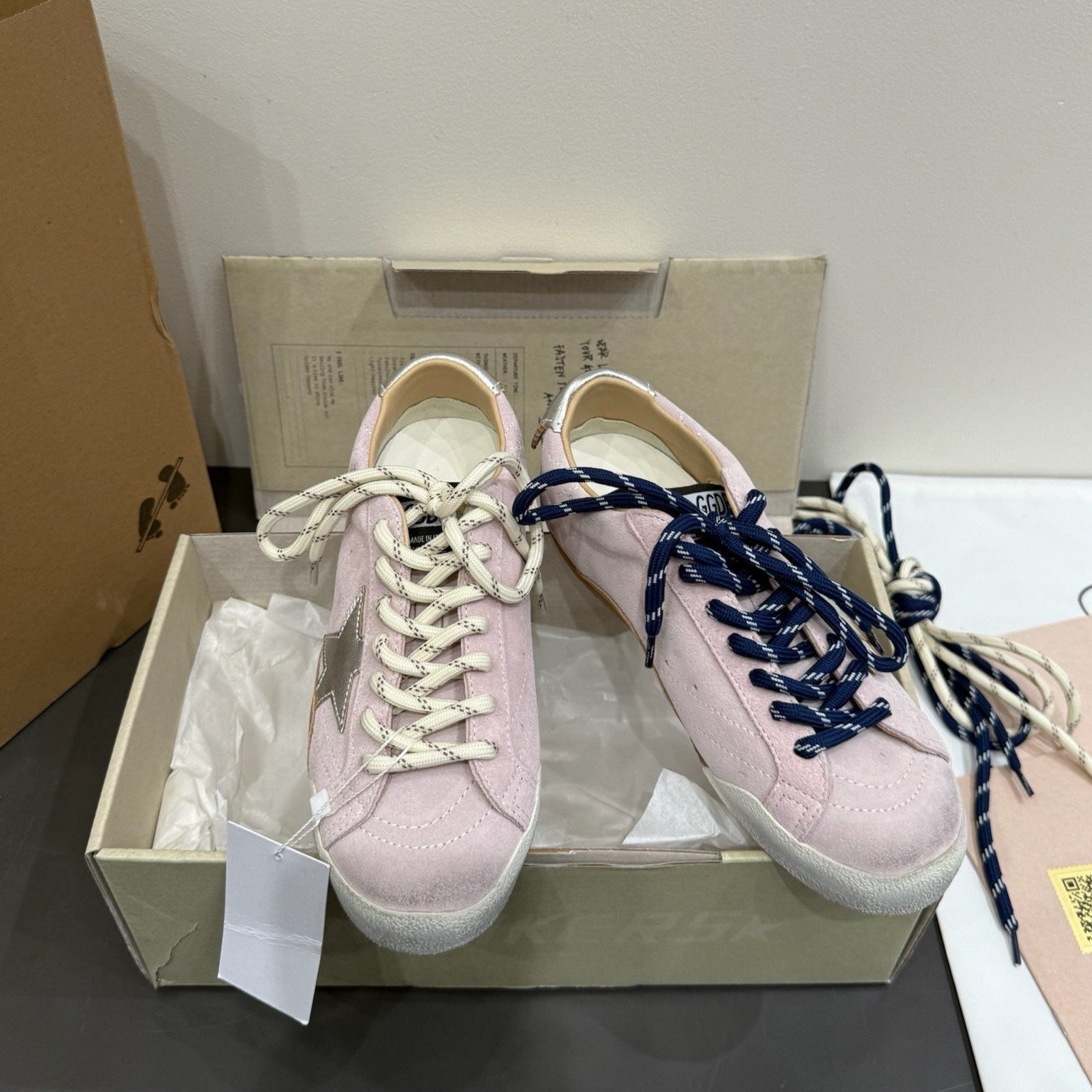 DC 25 Golden Goos Superstar Trainers Pink Cowhide & Rubber 334968