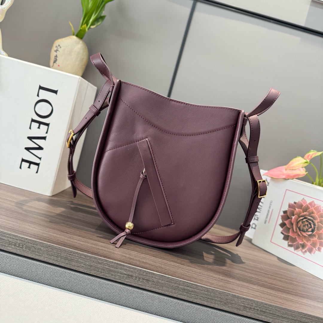 Loewe Hammock Slice Bag Reddish-Brown Shiny Calfskin