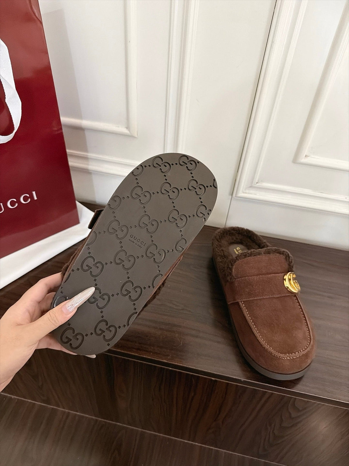 GG 26s Shearling Slippers Brown Suede 154151