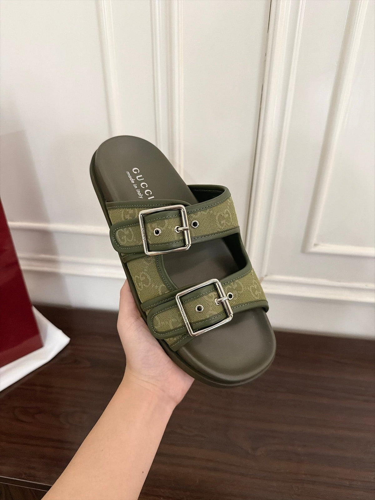 GG 26s Double Buckle Sandals Light Green Canvas 154155