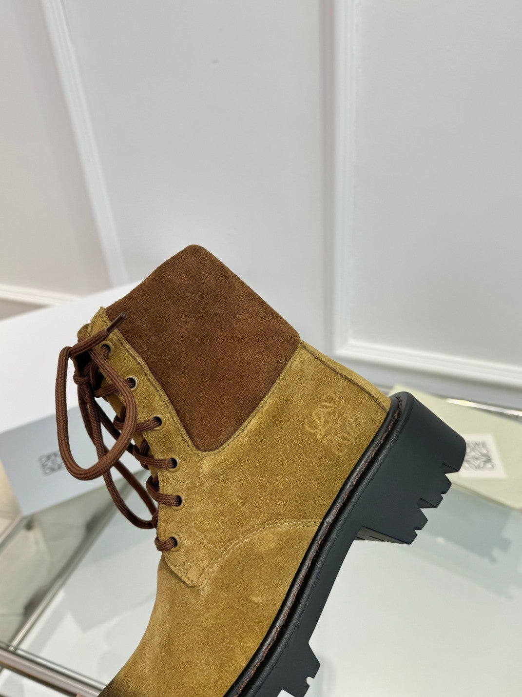 Loewe Sierra Boot Tobacco / Chocolate  Suede 984778
