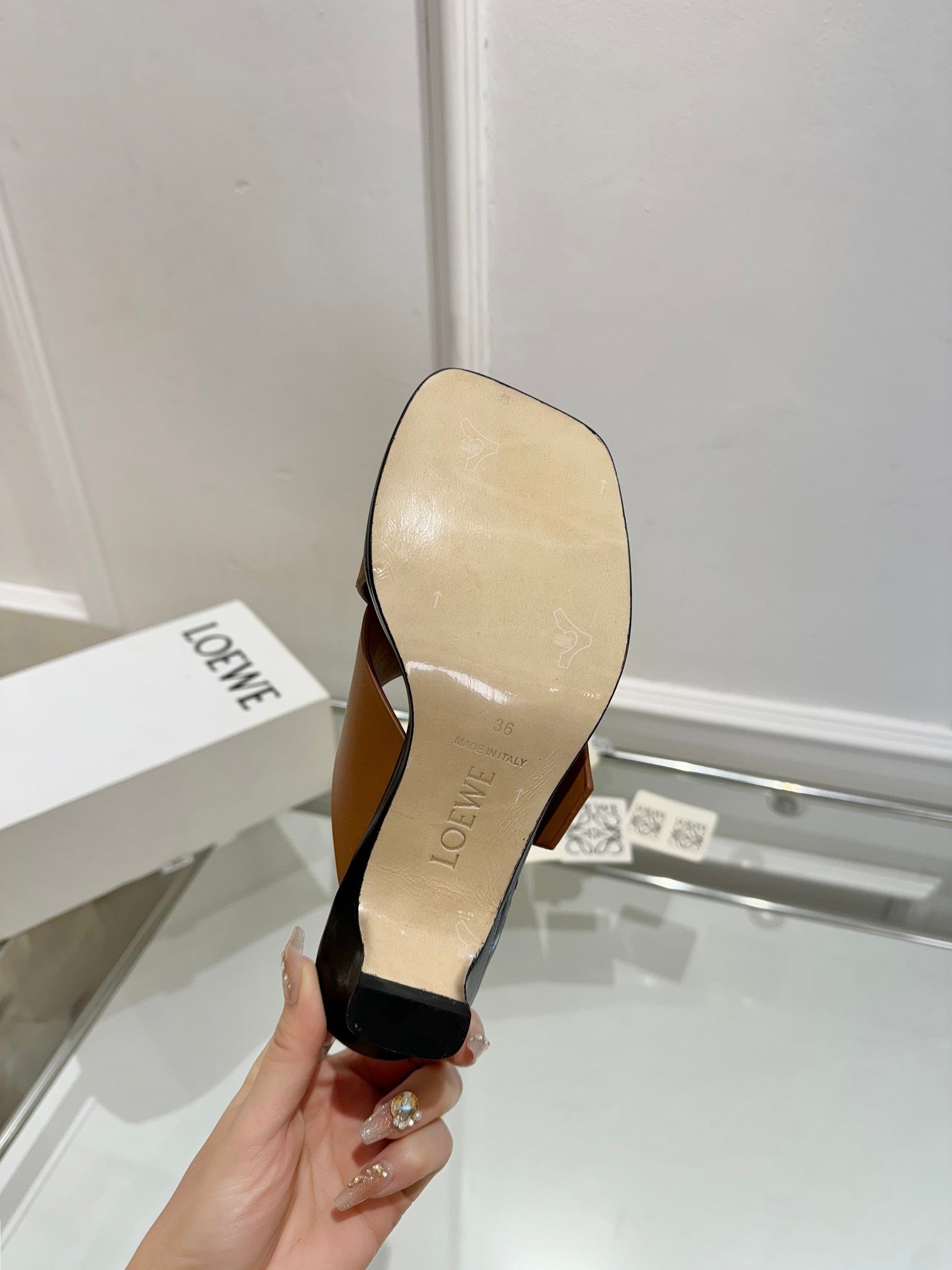 Loewe Petal Buckle Sandals Tan Brown Leather 881323