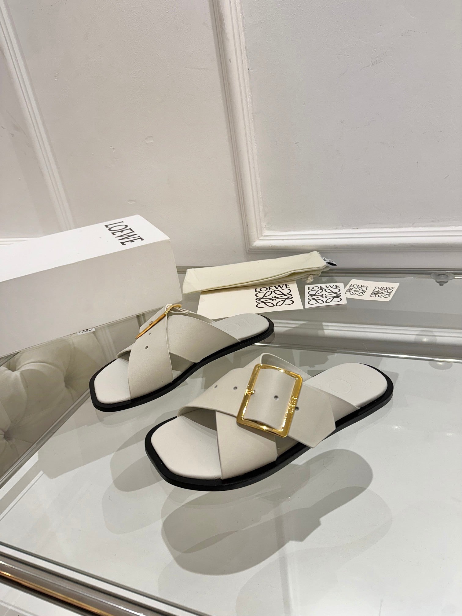Loewe Petal Buckle Slide Light Grey Leather 881317