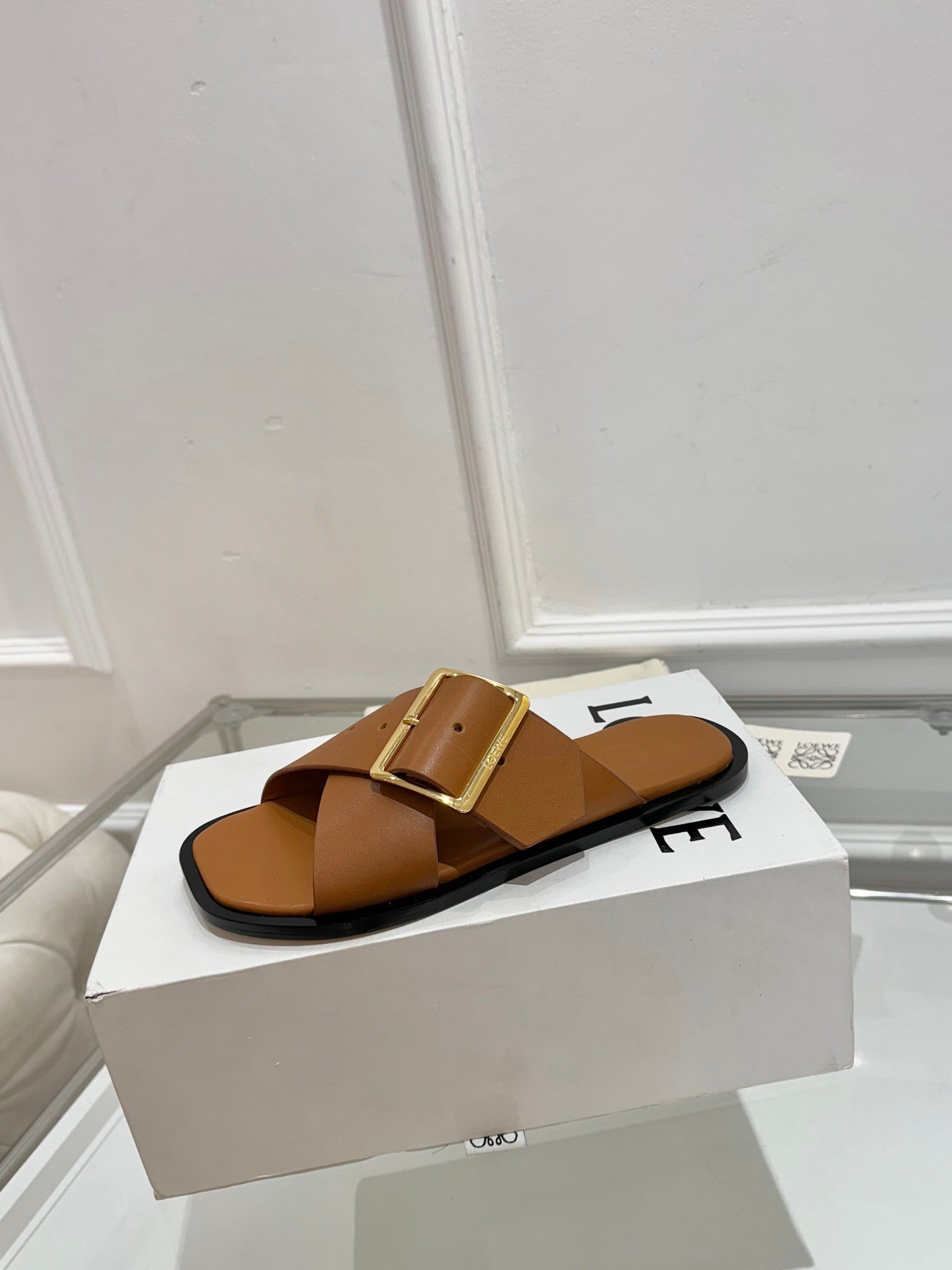 Loewe Petal Buckle Slide Tan Brown Leather 881319